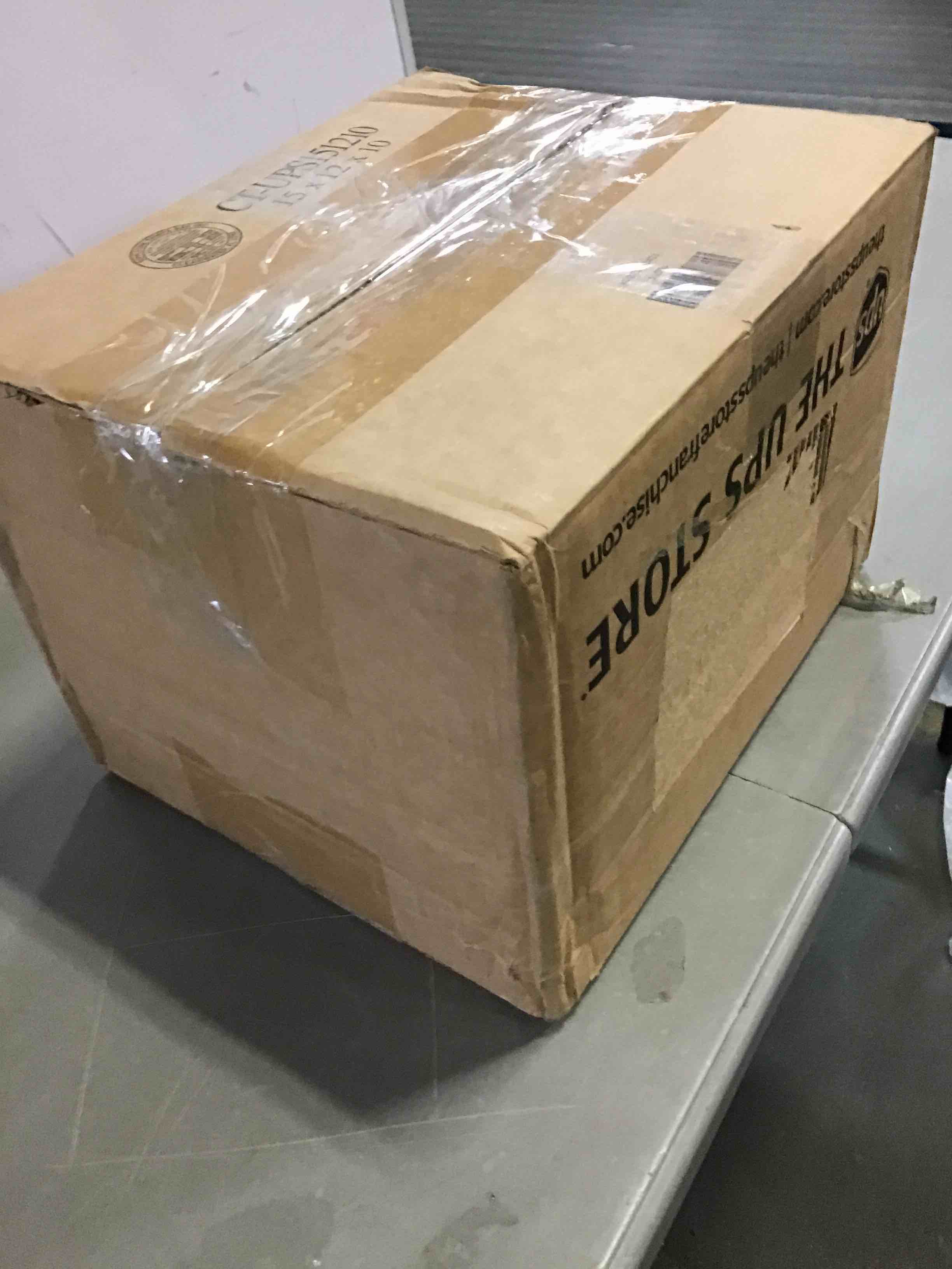 https://s3.amazonaws.com/lotting-images-prod/bidfta/YEL5118660_1692374187910.jpeg