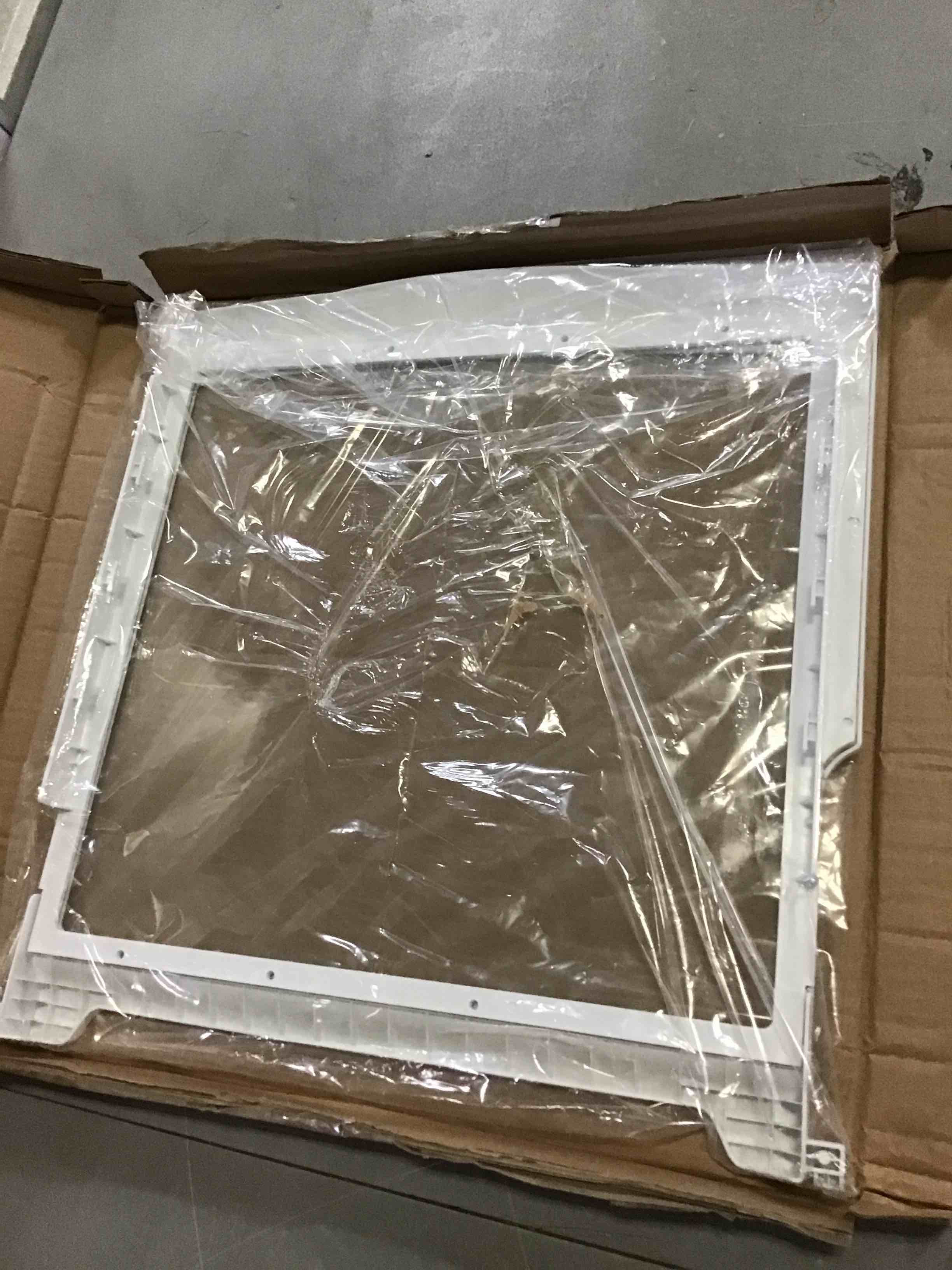 https://s3.amazonaws.com/lotting-images-prod/bidfta/YEL5118678_1692376275539.jpeg