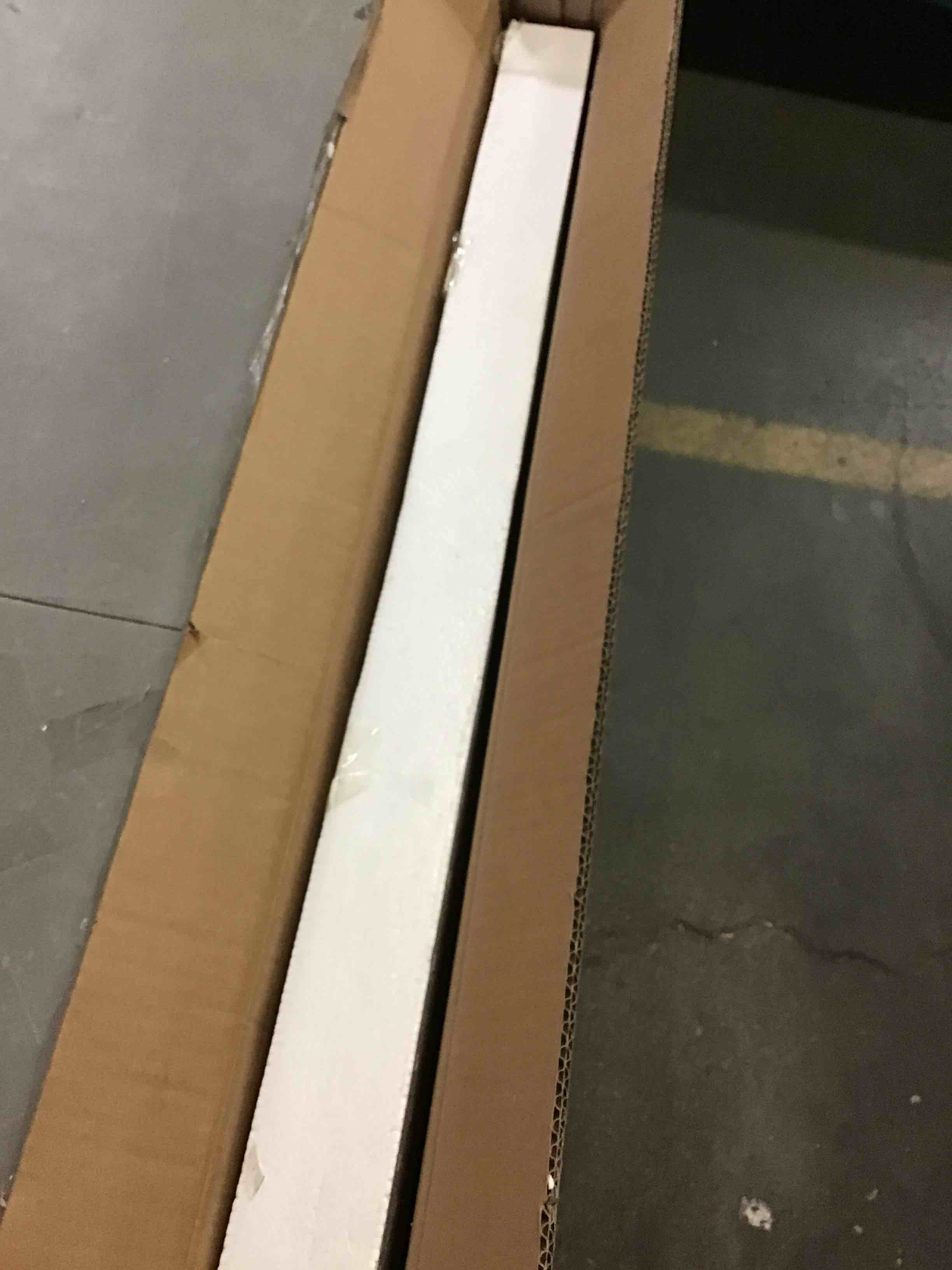 https://s3.amazonaws.com/lotting-images-prod/bidfta/YEL5118697_1692381712577.jpeg