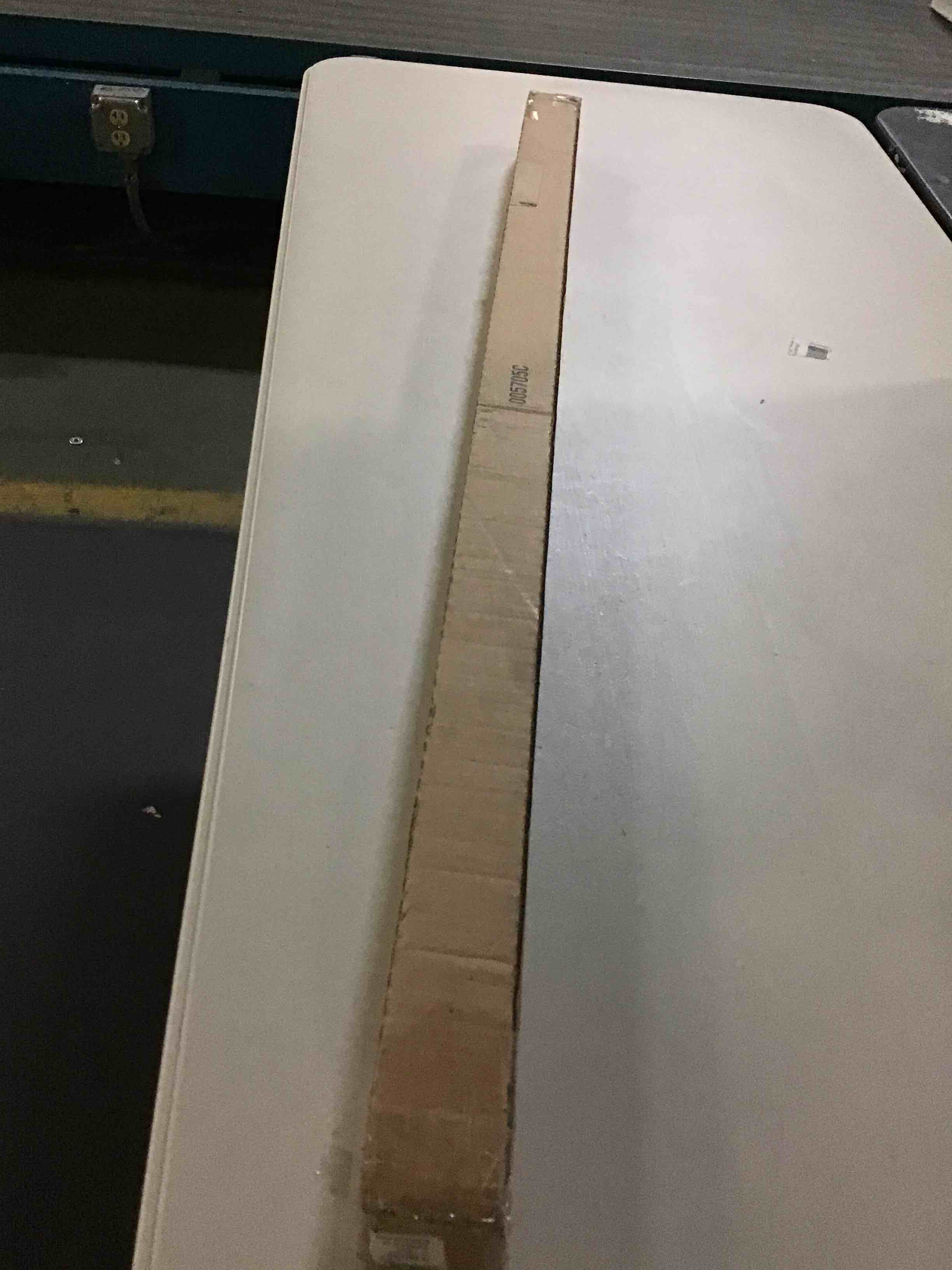 https://s3.amazonaws.com/lotting-images-prod/bidfta/YEL5119084_1692787146823.jpeg