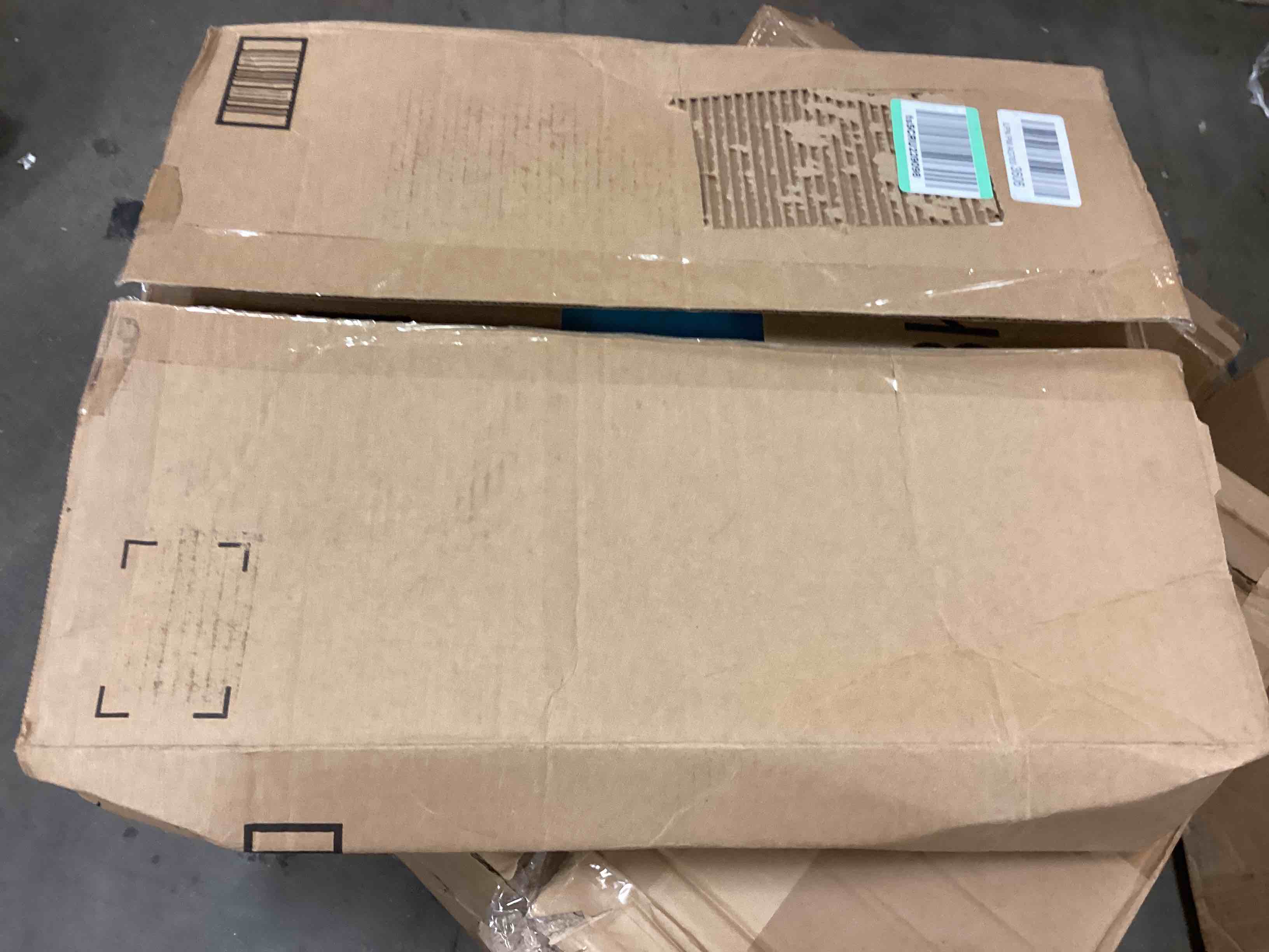 https://s3.amazonaws.com/lotting-images-prod/bidfta/YEL5120442_1693400872777.jpeg