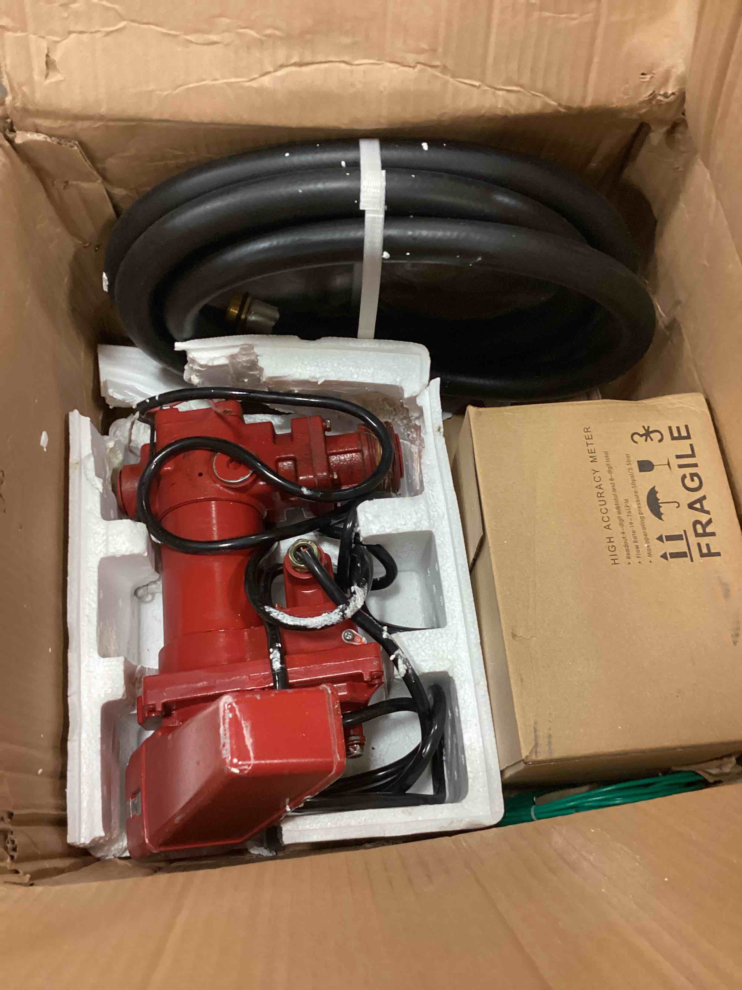 https://s3.amazonaws.com/lotting-images-prod/bidfta/YEL5120443_1693400976304.jpeg