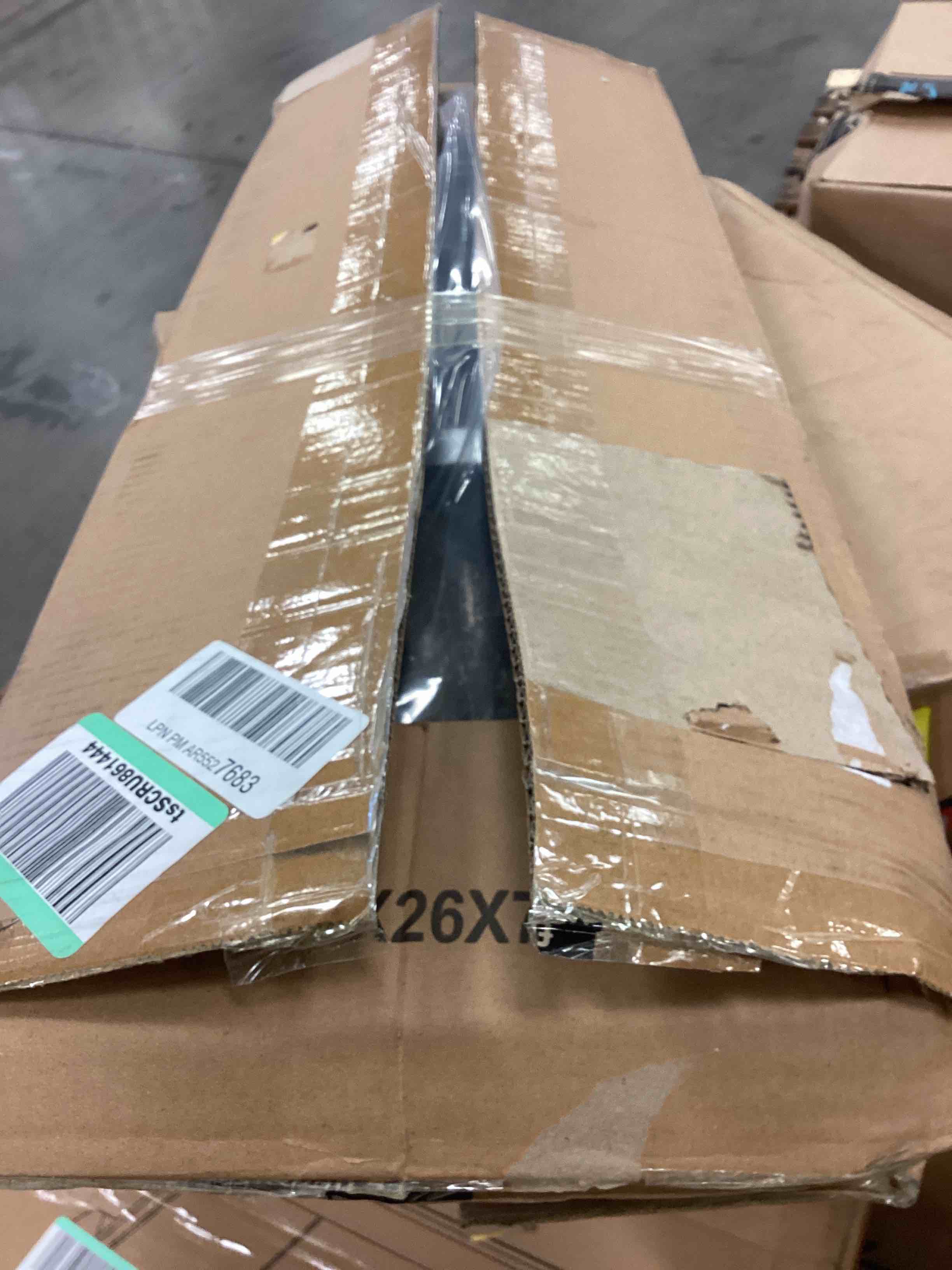 https://s3.amazonaws.com/lotting-images-prod/bidfta/YEL5120445_1693401916783.jpeg