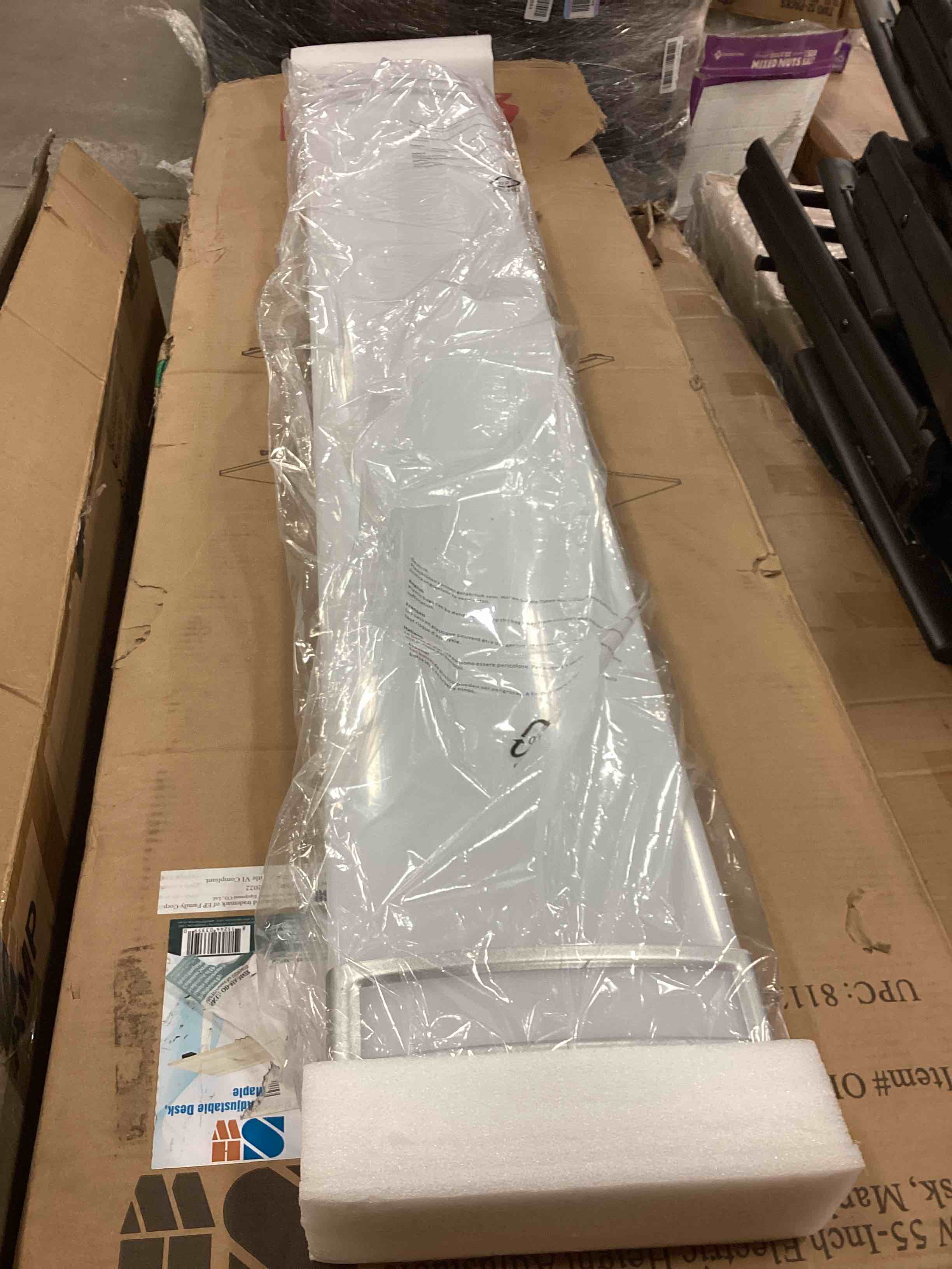 https://s3.amazonaws.com/lotting-images-prod/bidfta/YEL5121237_1695044327942.jpeg