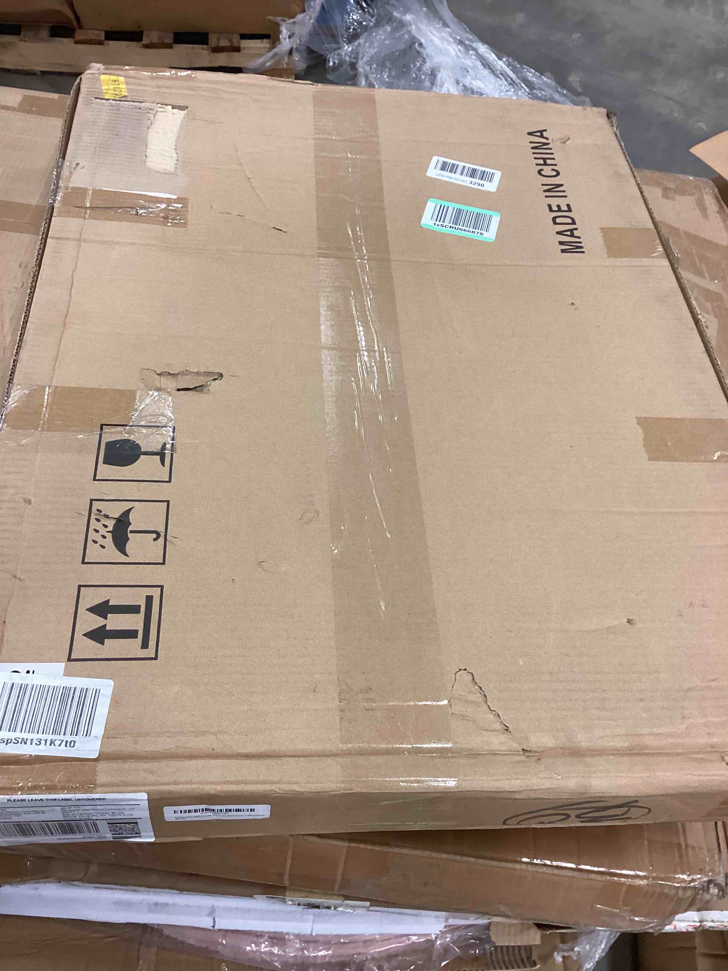 https://s3.amazonaws.com/lotting-images-prod/bidfta/YEL5121318_1695066407499.jpeg
