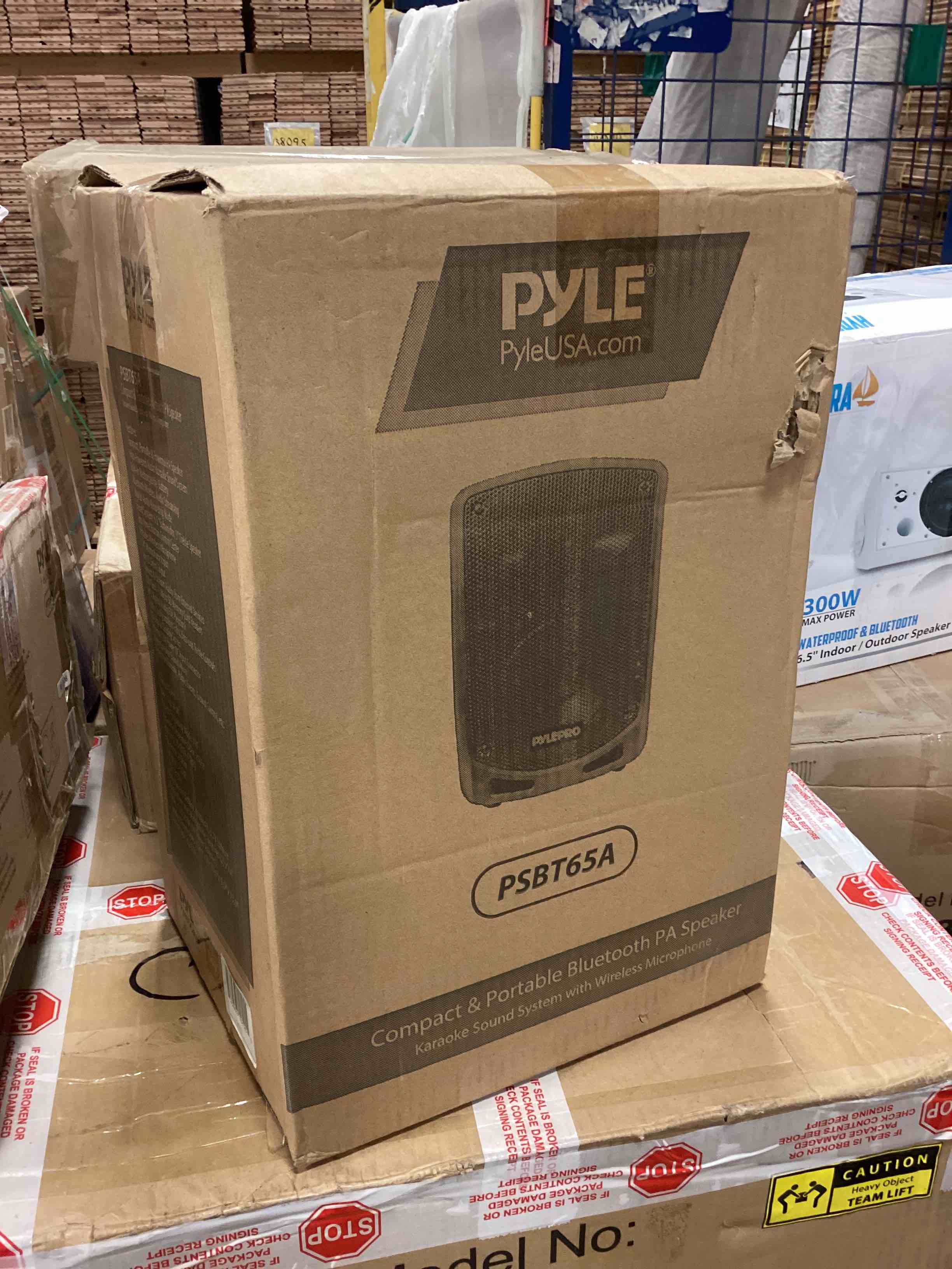 https://s3.amazonaws.com/lotting-images-prod/bidfta/YEL5124485_1693925004708.jpeg