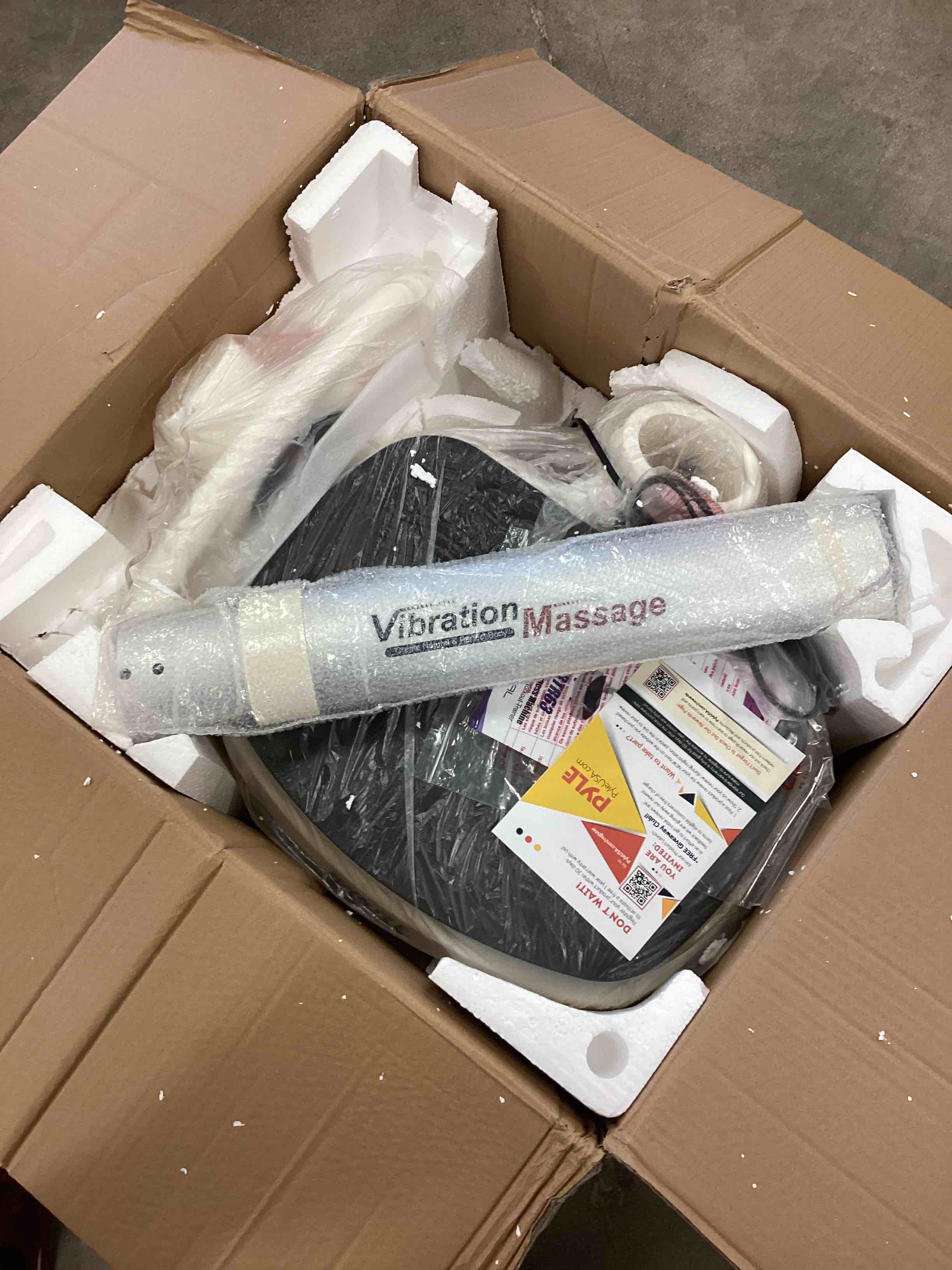 https://s3.amazonaws.com/lotting-images-prod/bidfta/YEL5126554_1690574848853.jpeg