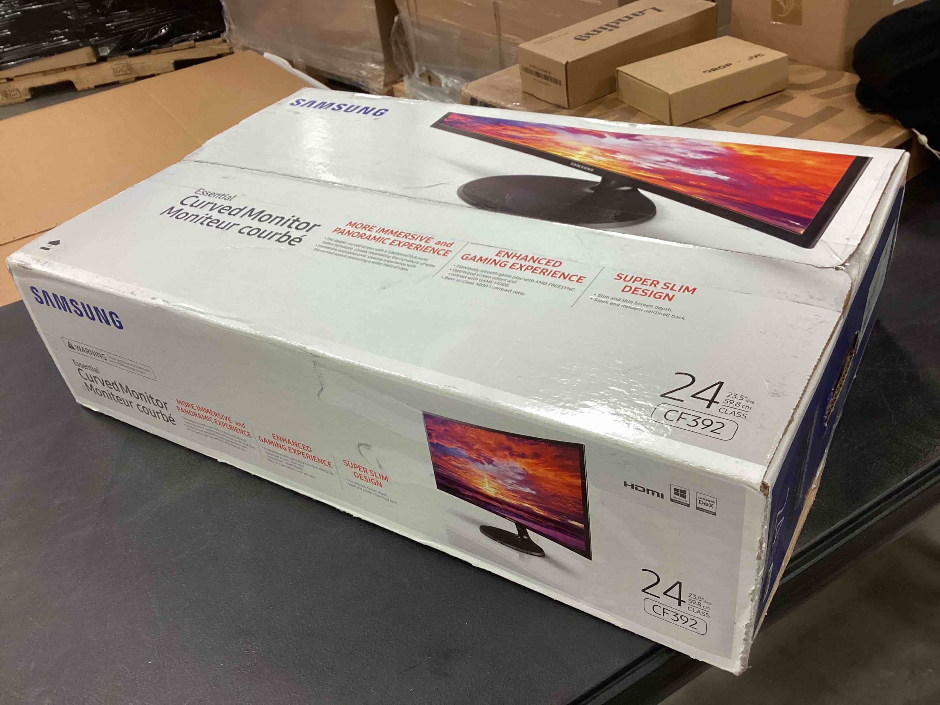 https://s3.amazonaws.com/lotting-images-prod/bidfta/YEL5127086_1698077350256.jpeg