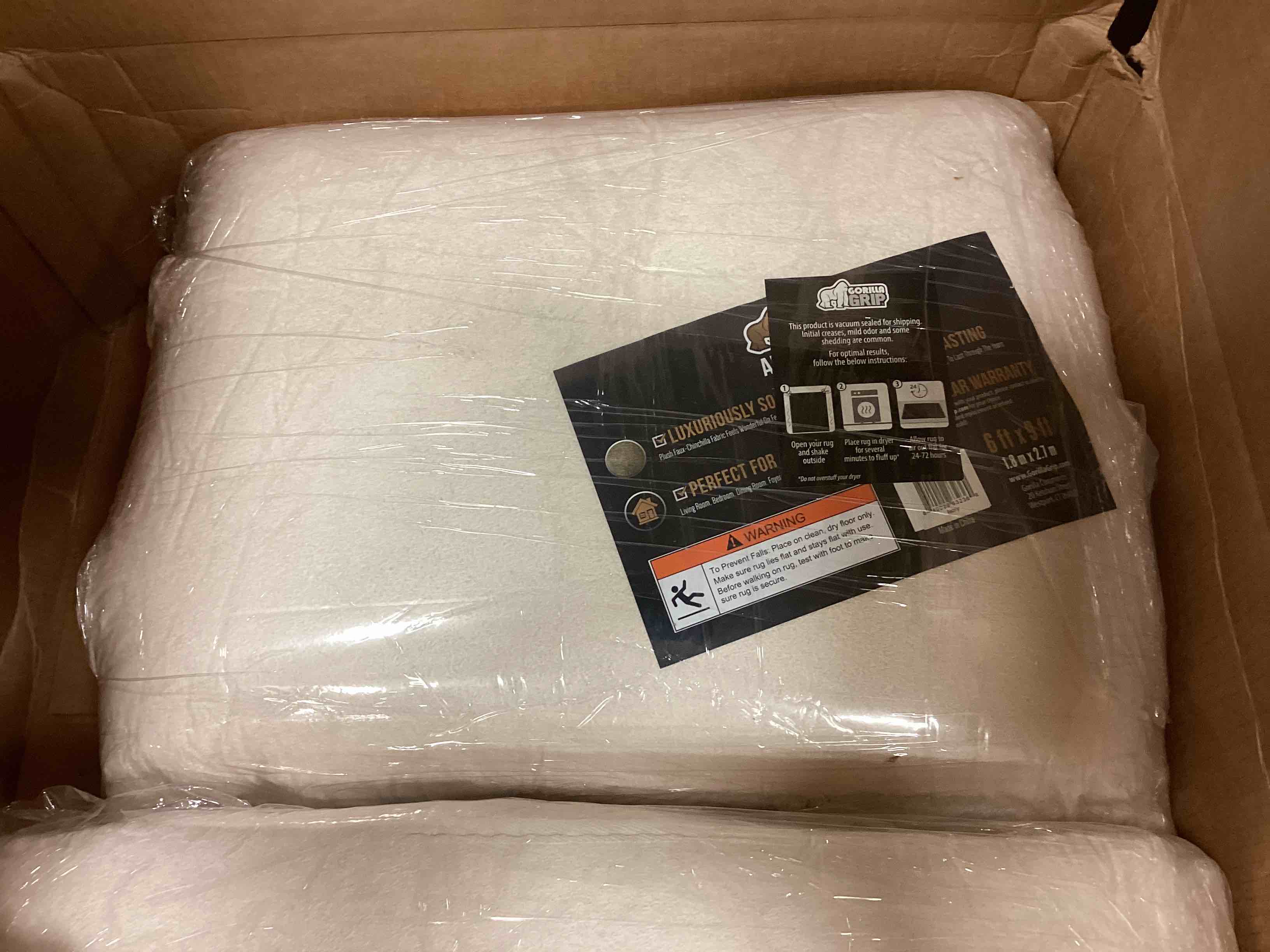 https://s3.amazonaws.com/lotting-images-prod/bidfta/YEL5128964_1692022027822.jpeg