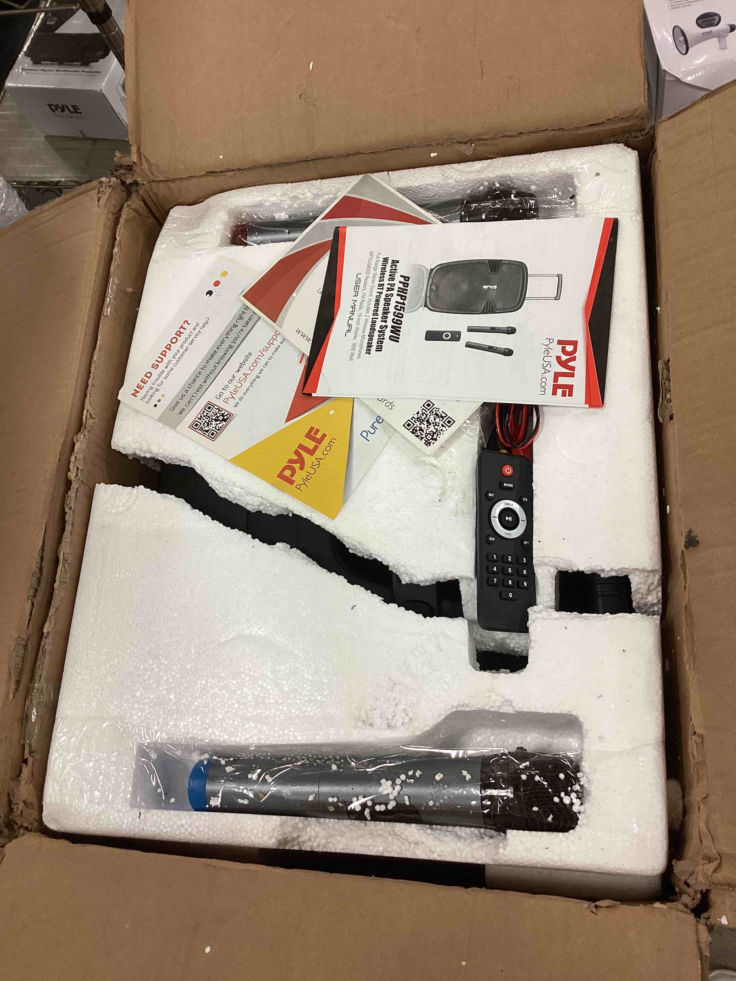https://s3.amazonaws.com/lotting-images-prod/bidfta/YEL5129980_1693413900024.jpeg