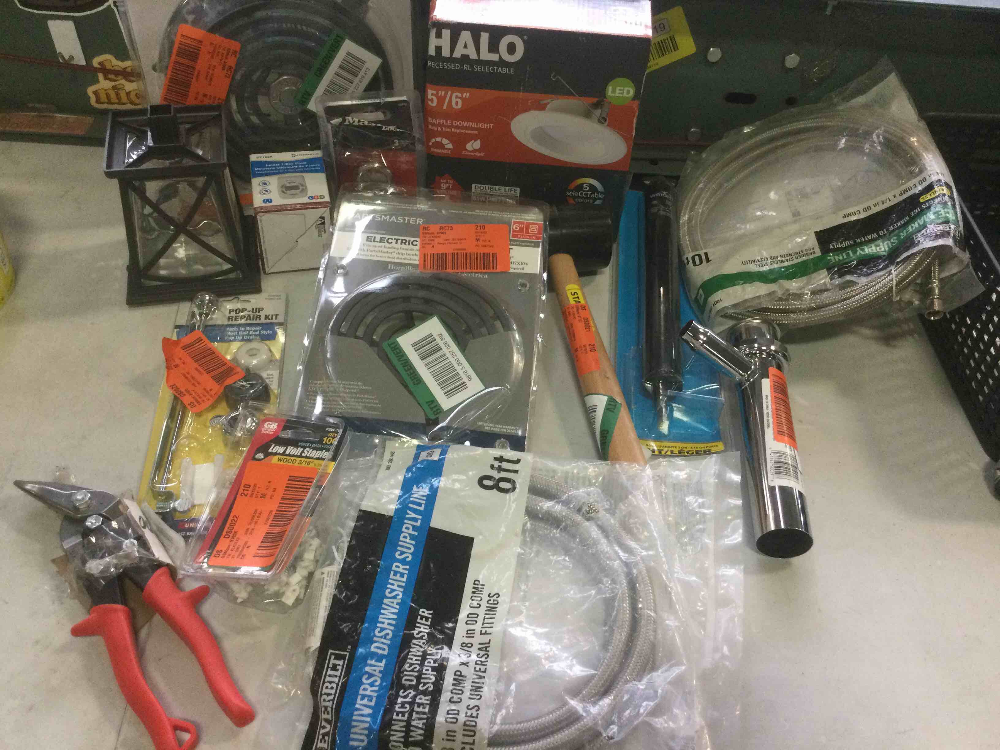 https://s3.amazonaws.com/lotting-images-prod/bidfta/YEL5132596_1687182925996.jpeg
