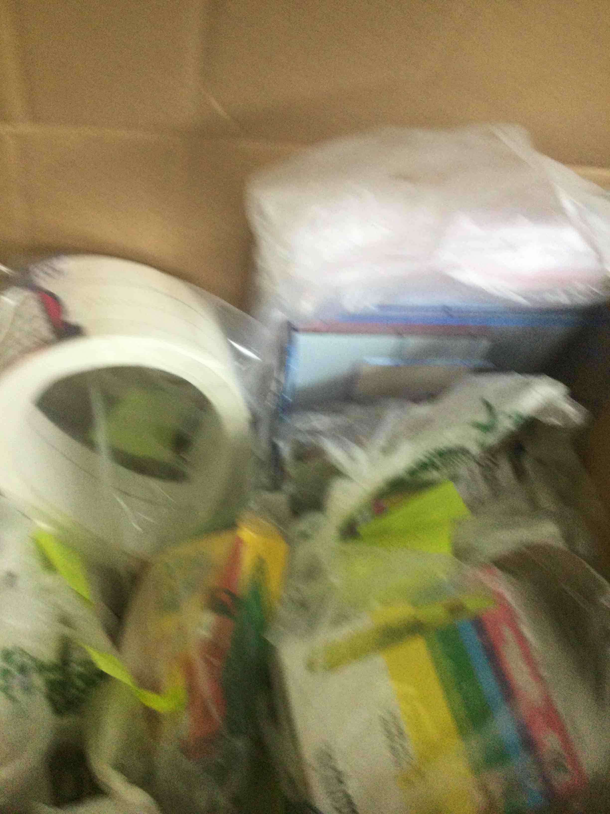 https://s3.amazonaws.com/lotting-images-prod/bidfta/YEL5132713_1687203319180.jpeg