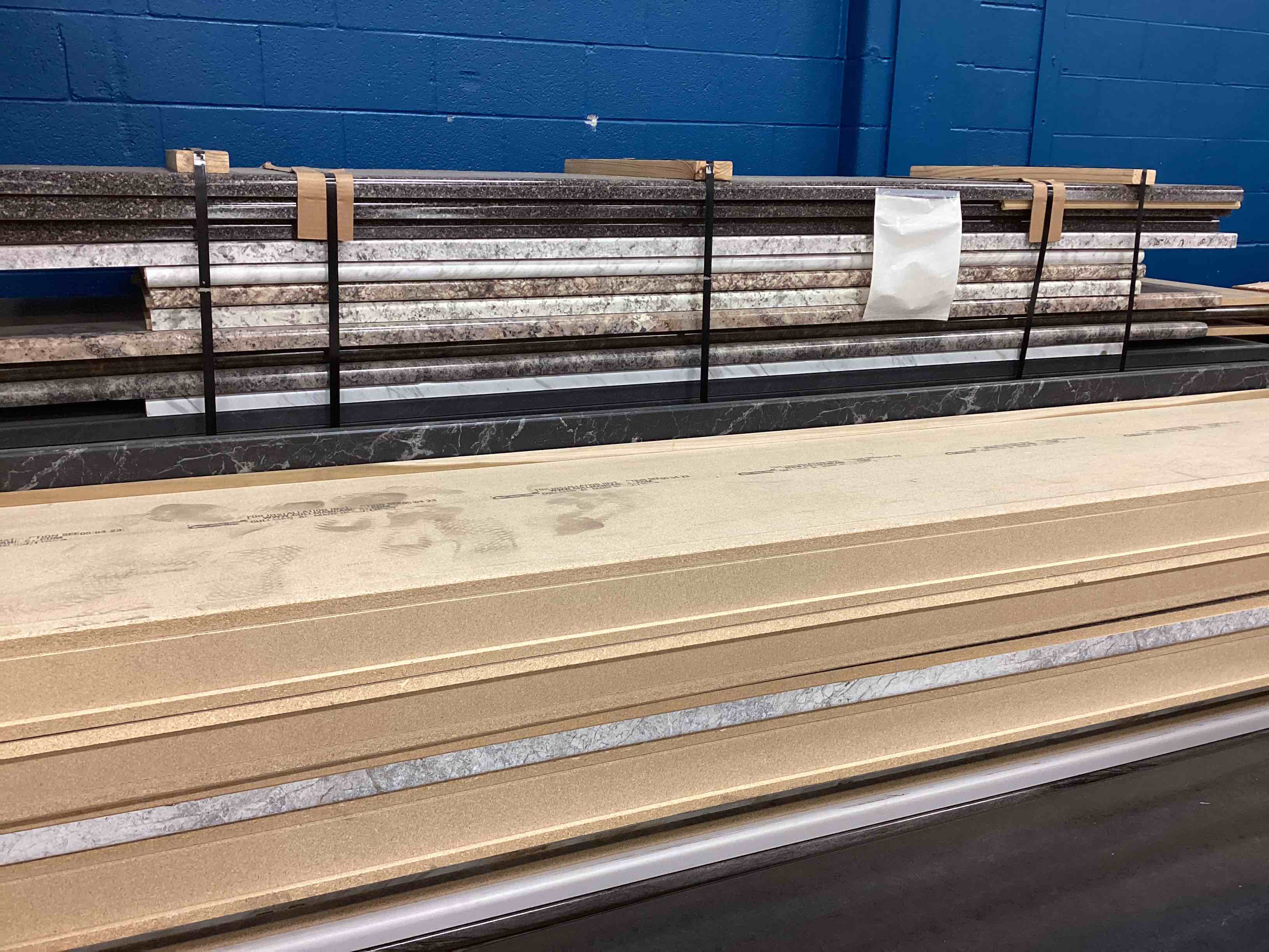 40 linear feet of 10ft laminate counter tops your bid per linear foot