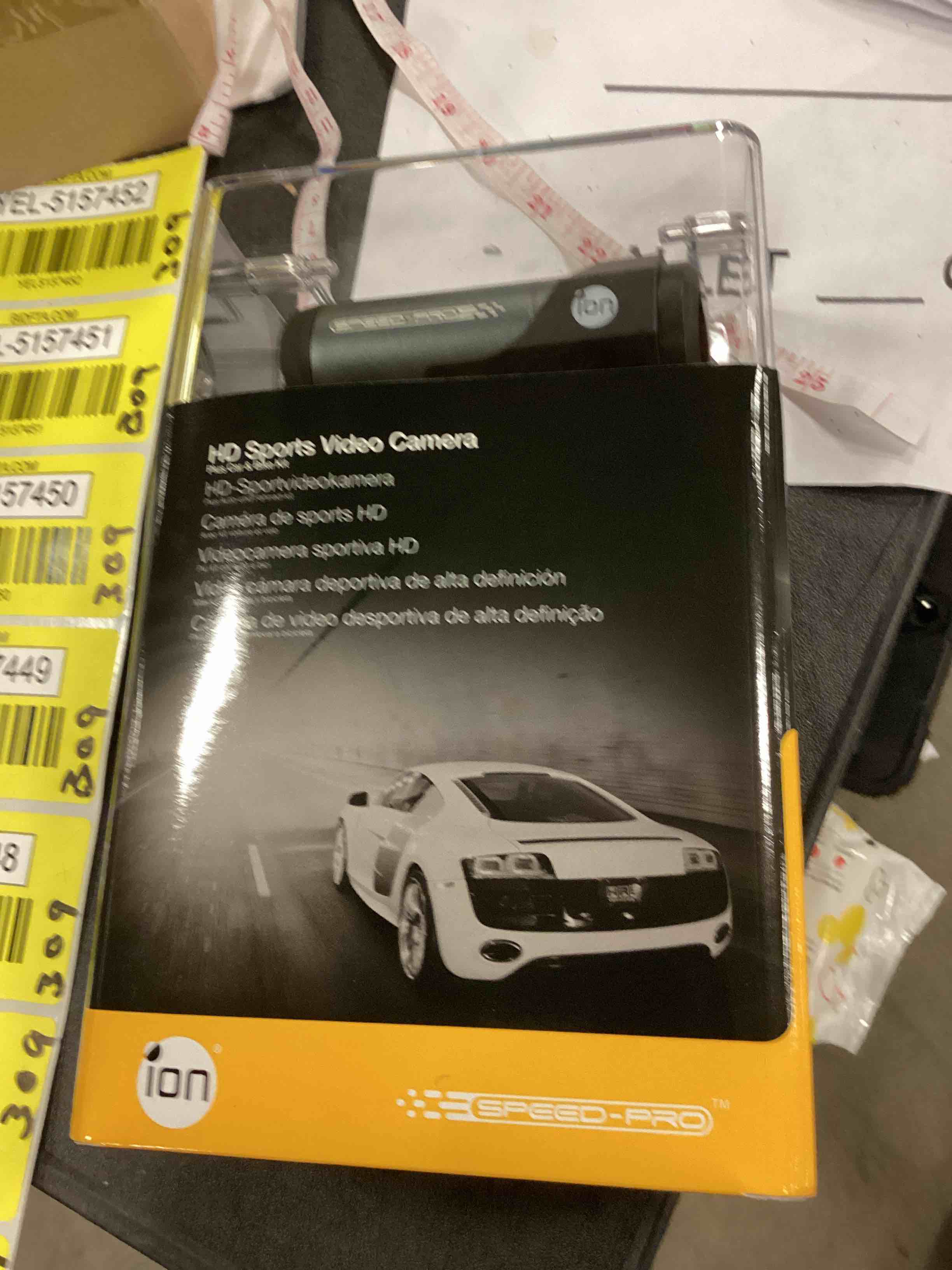 https://s3.amazonaws.com/lotting-images-prod/bidfta/YEL5157442_1696511913861.jpeg