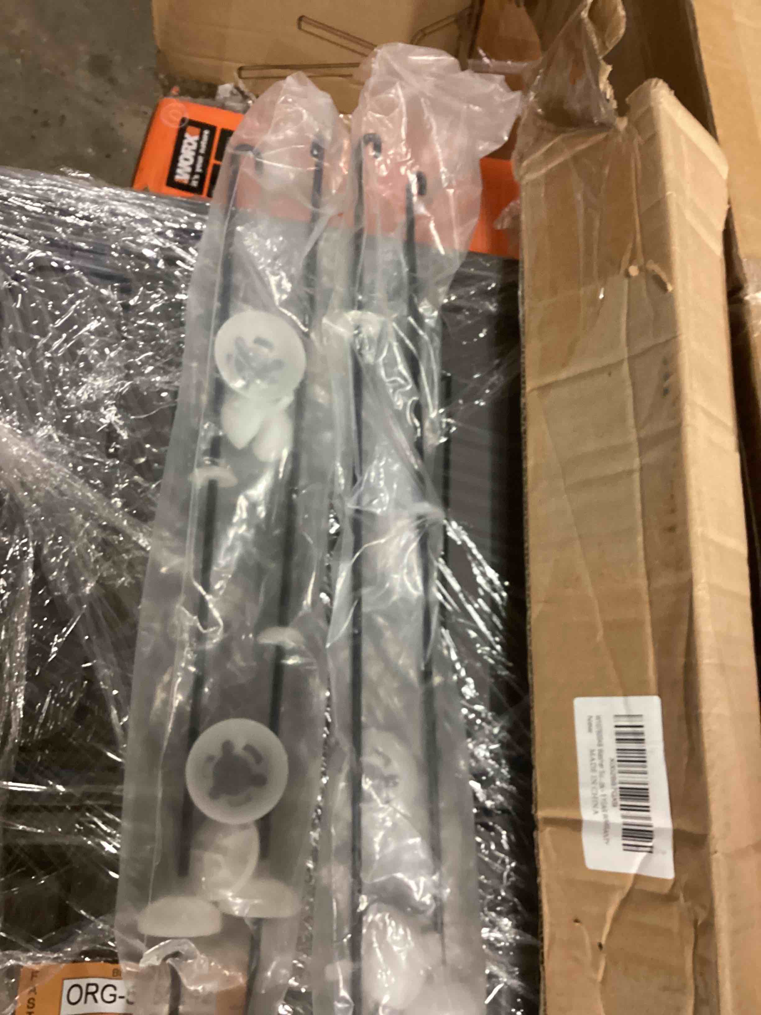 https://s3.amazonaws.com/lotting-images-prod/bidfta/YEL5160271_1699191669857.jpeg