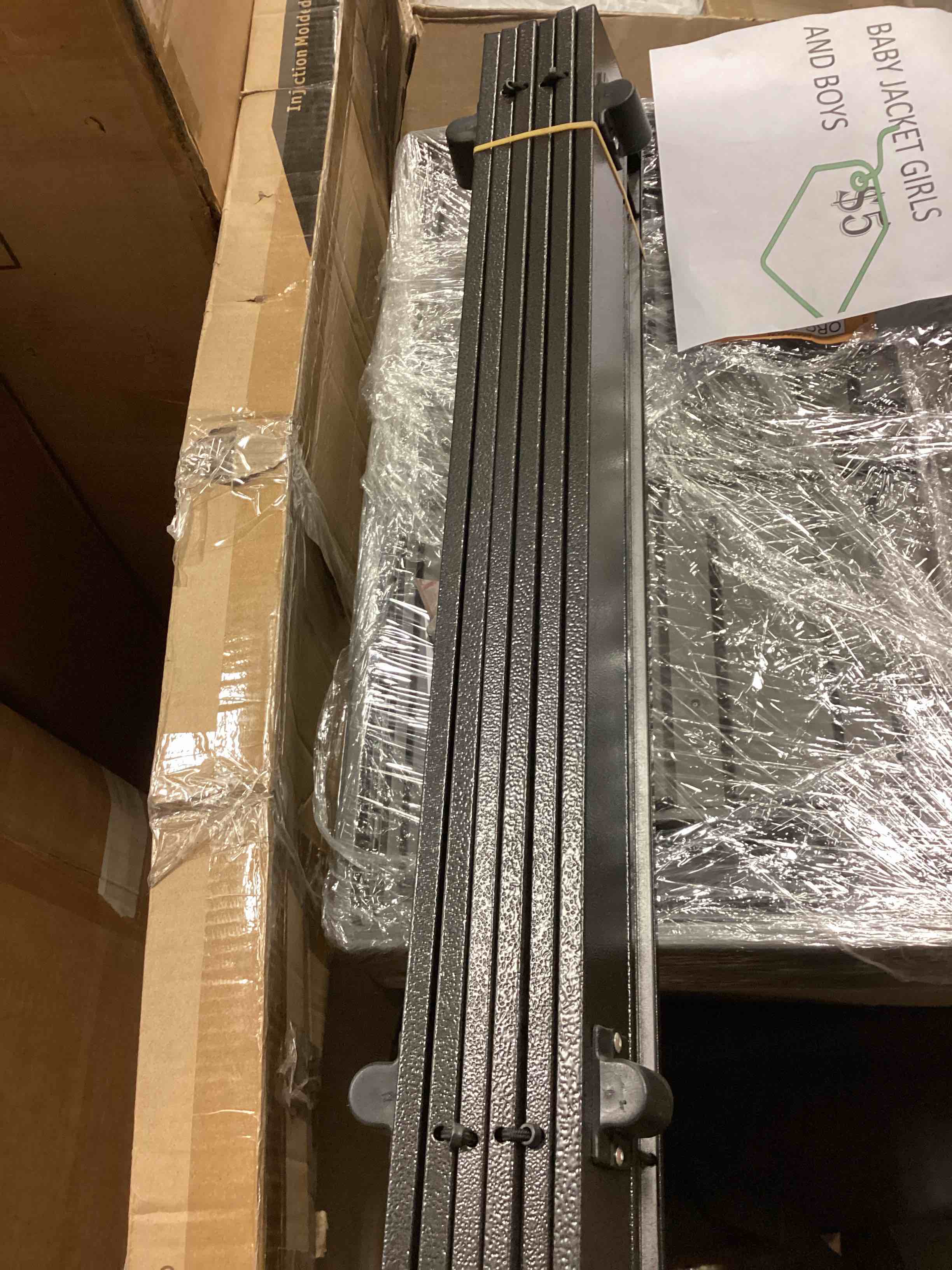 https://s3.amazonaws.com/lotting-images-prod/bidfta/YEL5160274_1699192185312.jpeg