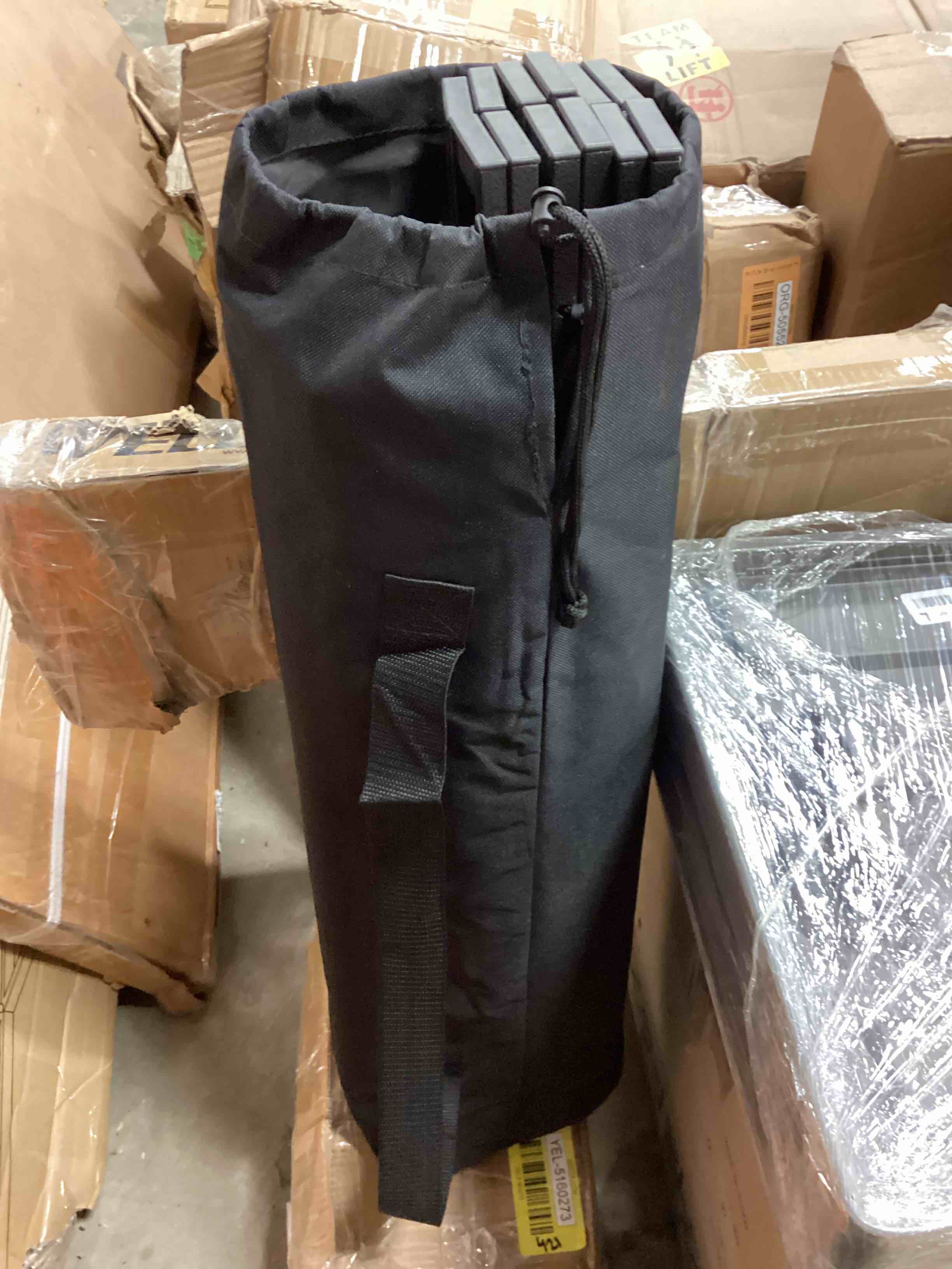 https://s3.amazonaws.com/lotting-images-prod/bidfta/YEL5160274_1699192266298.jpeg