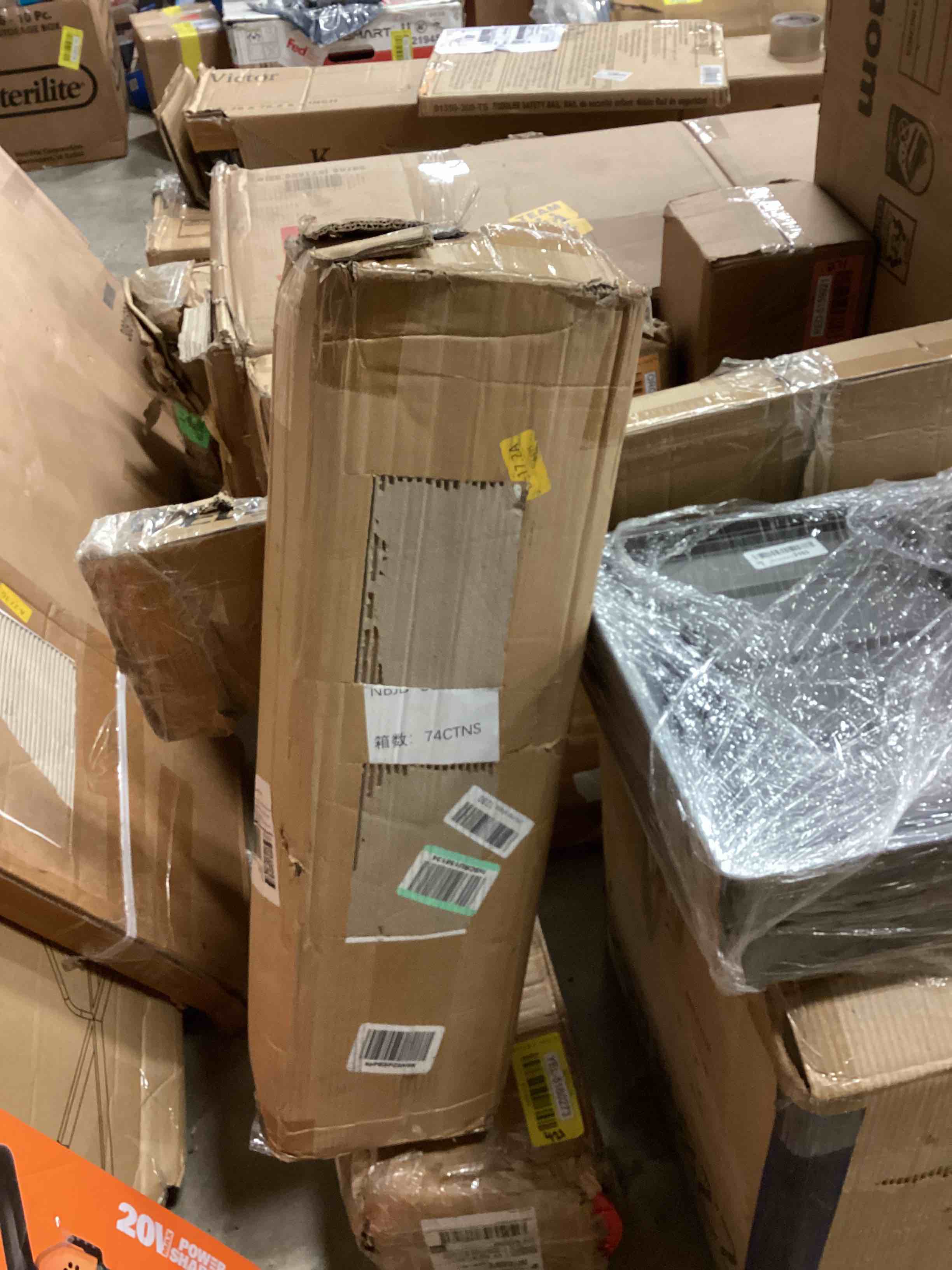 https://s3.amazonaws.com/lotting-images-prod/bidfta/YEL5160274_1699192302317.jpeg