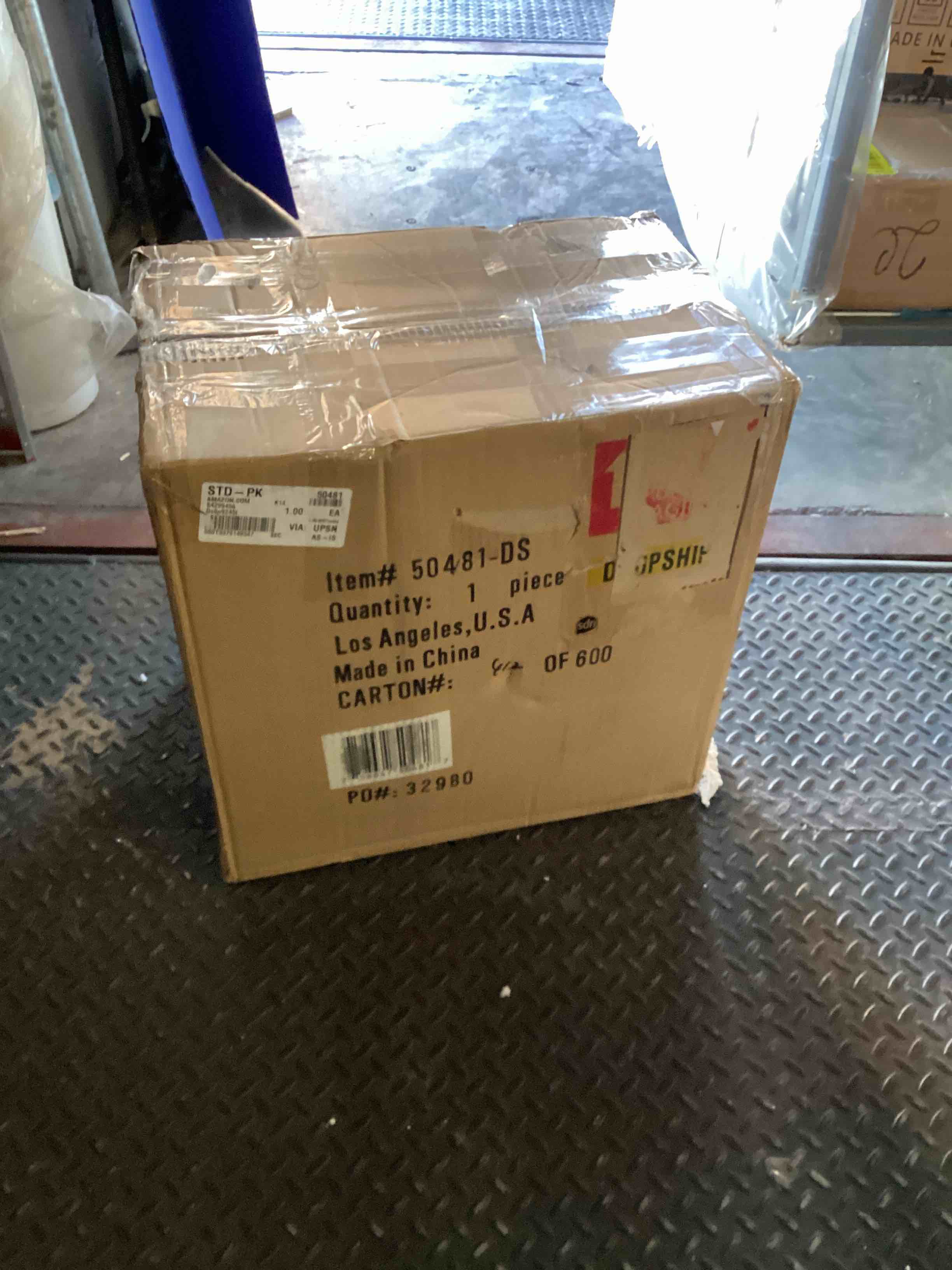https://s3.amazonaws.com/lotting-images-prod/bidfta/YEL5161025_1699380006458.jpeg