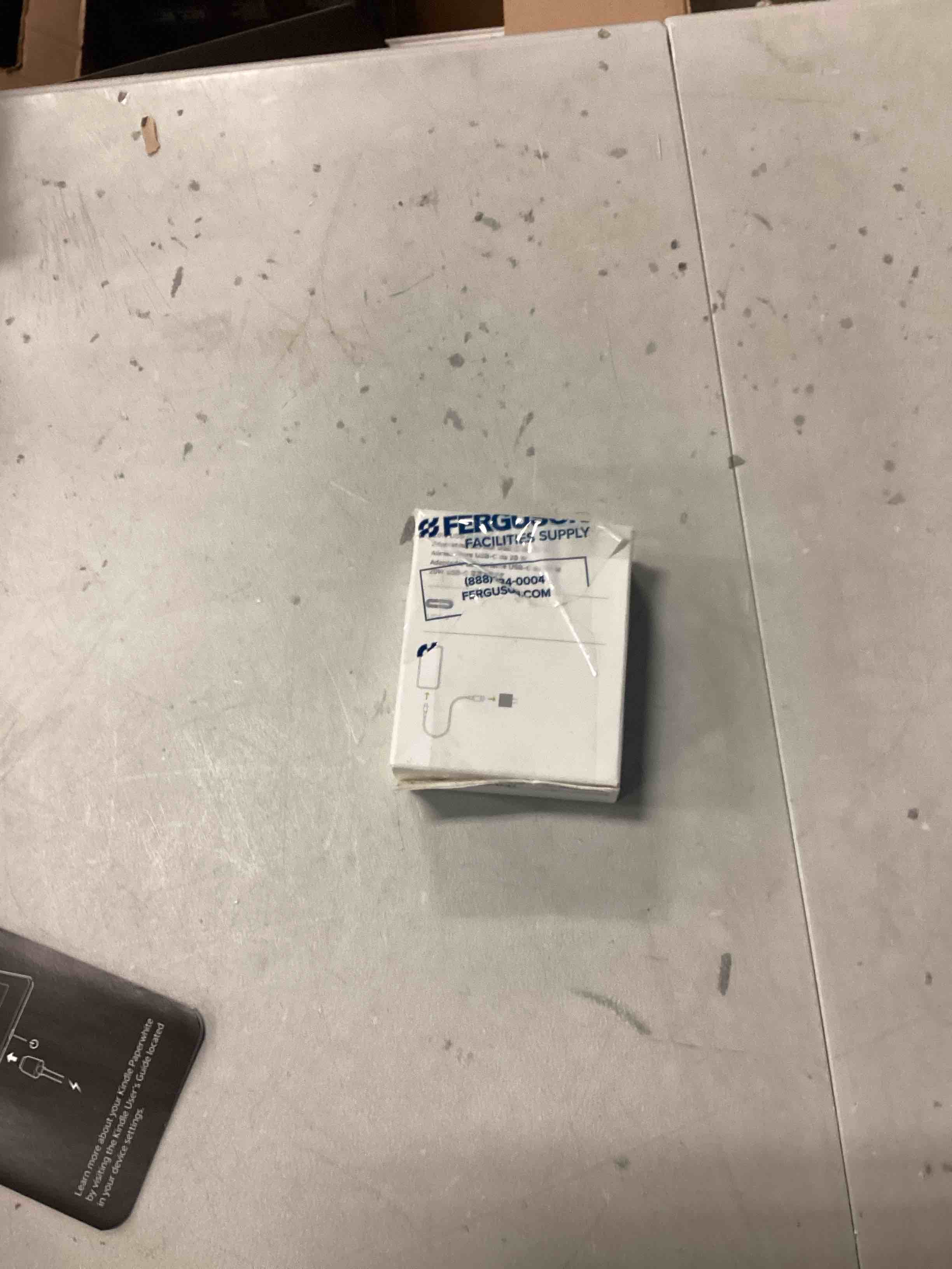 https://s3.amazonaws.com/lotting-images-prod/bidfta/YEL5161906_1709063323602.jpeg