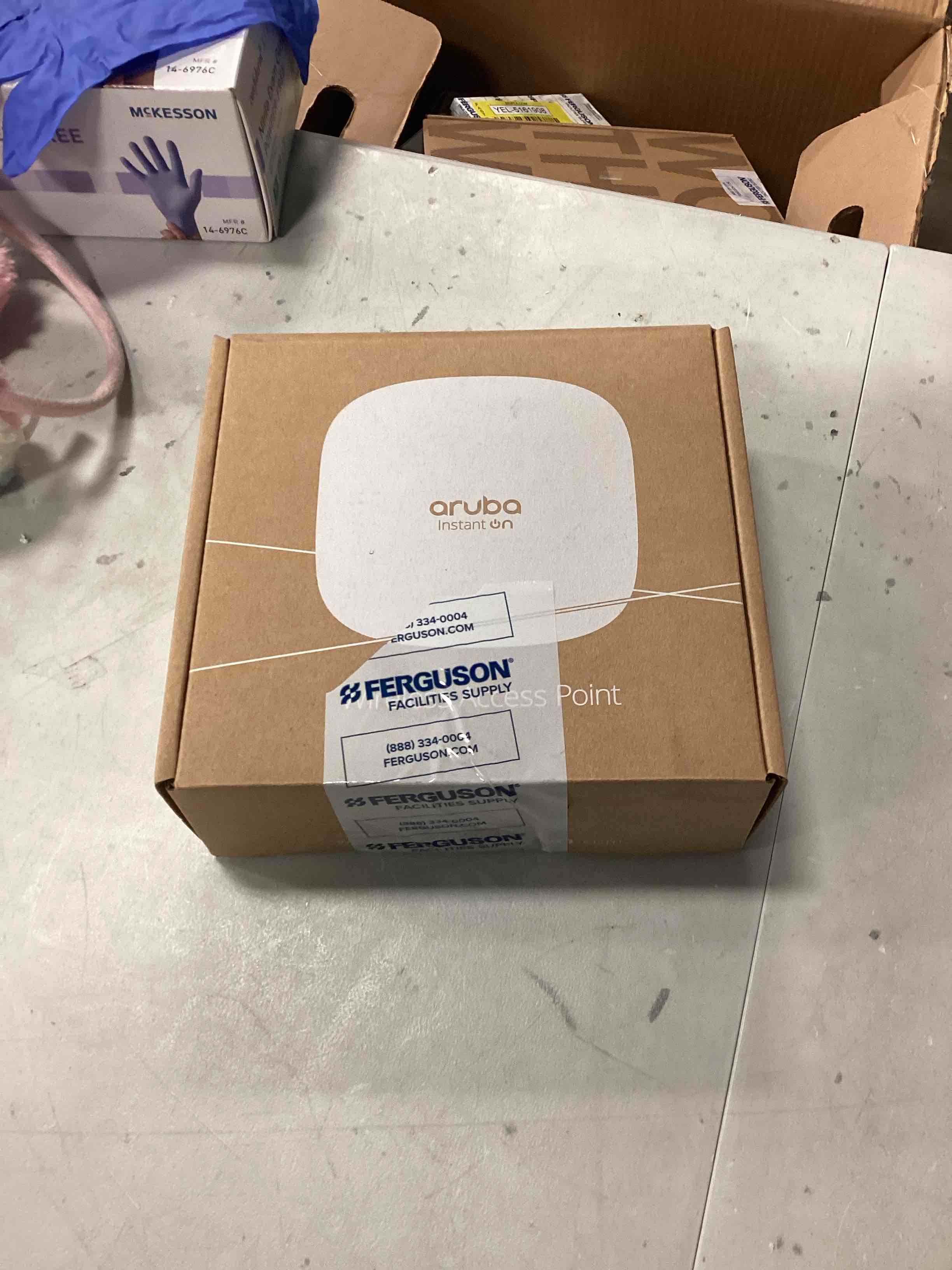 https://s3.amazonaws.com/lotting-images-prod/bidfta/YEL5161912_1709067397671.jpeg