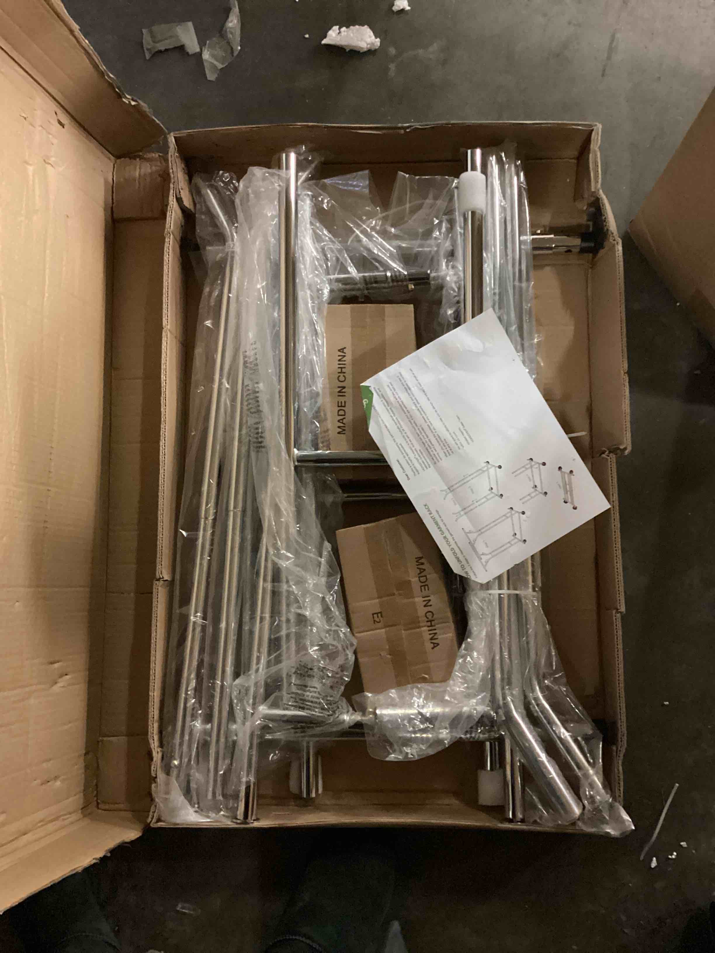 https://s3.amazonaws.com/lotting-images-prod/bidfta/YEL5162256_1699013620342.jpeg