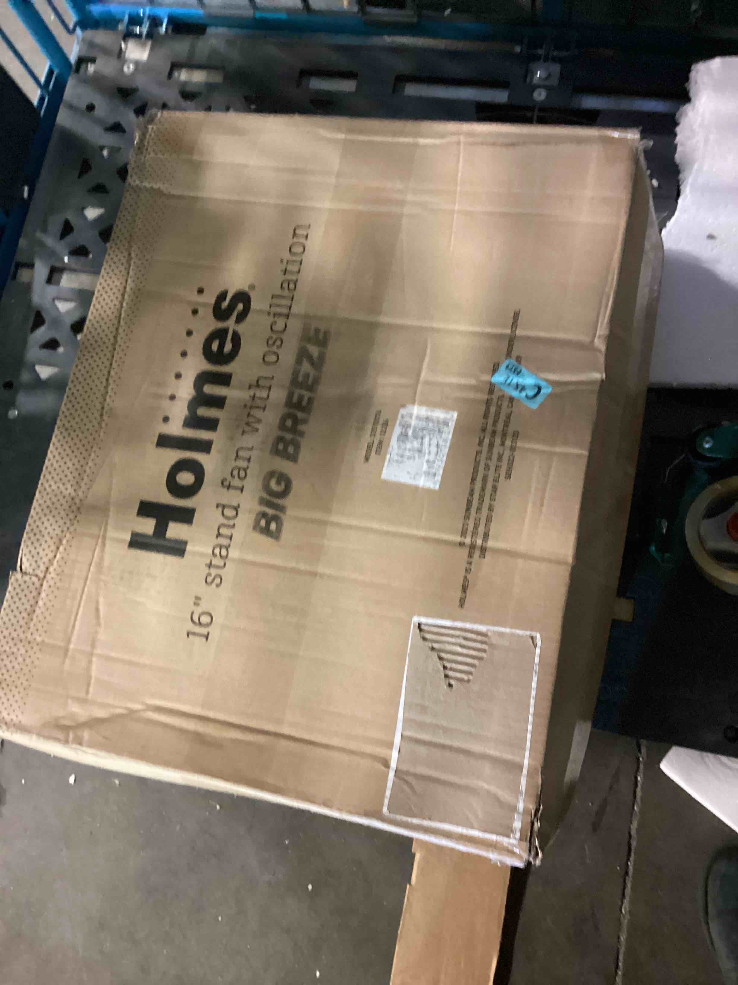 https://s3.amazonaws.com/lotting-images-prod/bidfta/YEL5162298_1699033291525.jpeg