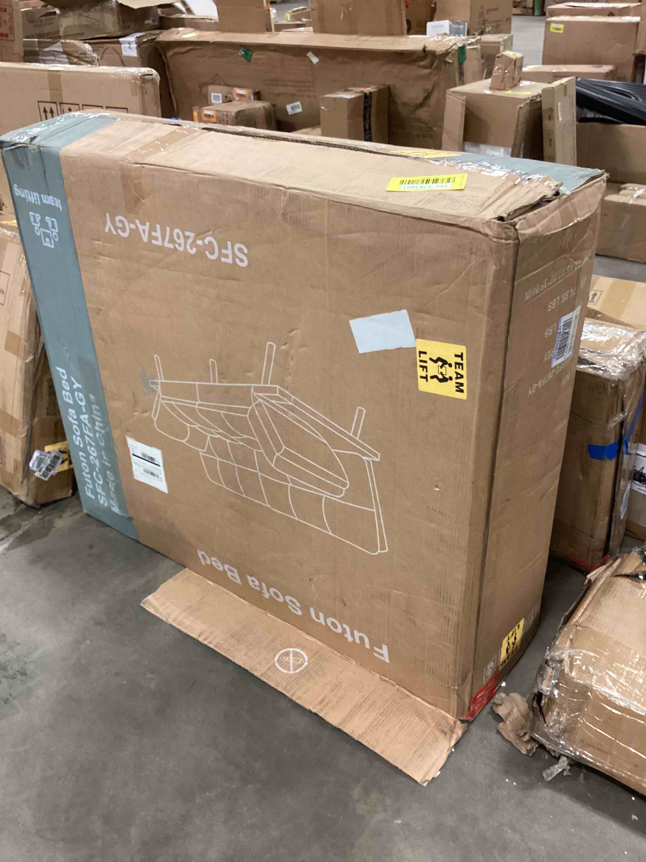 https://s3.amazonaws.com/lotting-images-prod/bidfta/YEL5163401_1699630909176.jpeg
