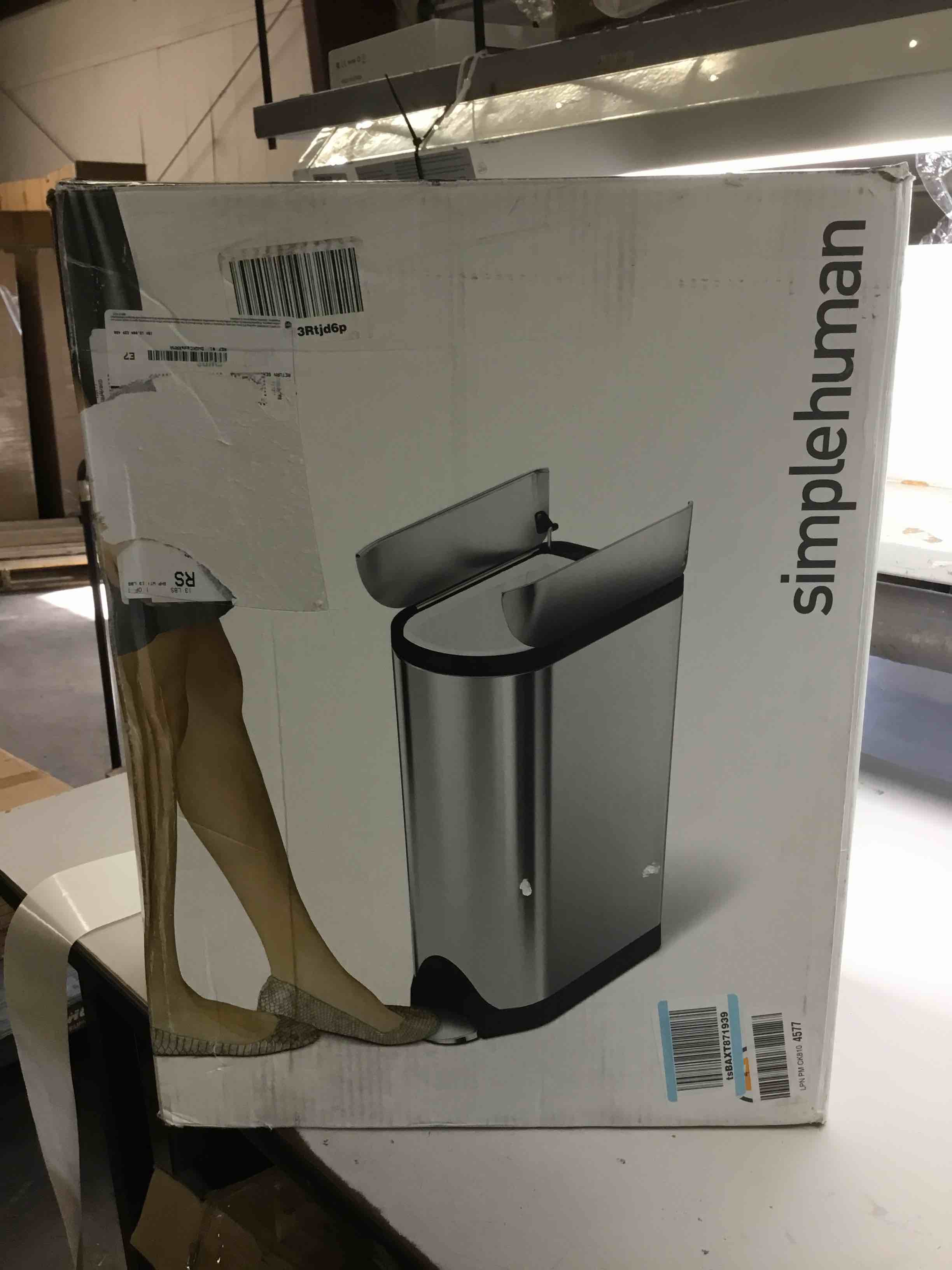 https://s3.amazonaws.com/lotting-images-prod/bidfta/YEL5169573_1703006847992.jpeg