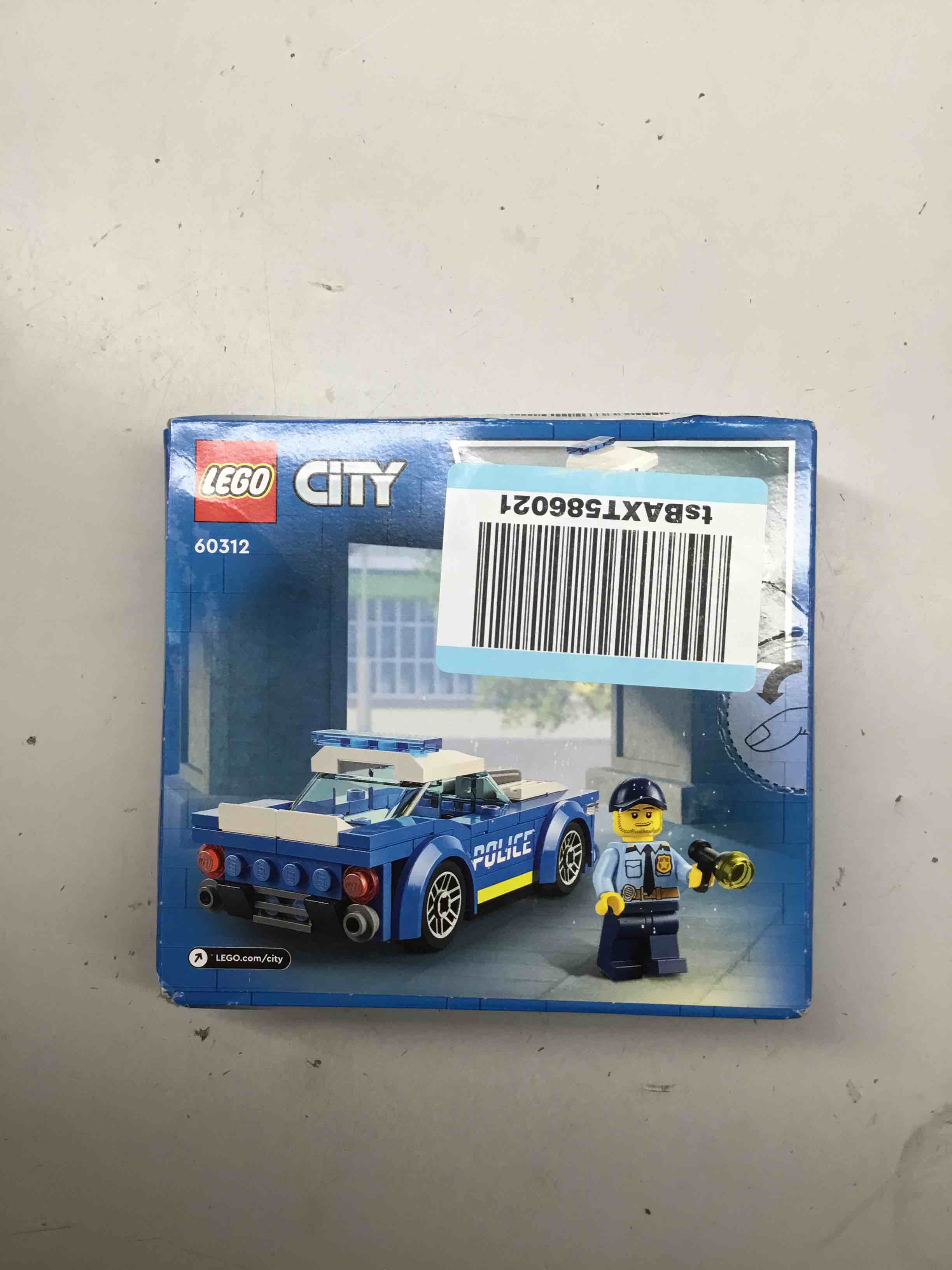 https://s3.amazonaws.com/lotting-images-prod/bidfta/YEL5169600_1703020674476.jpeg