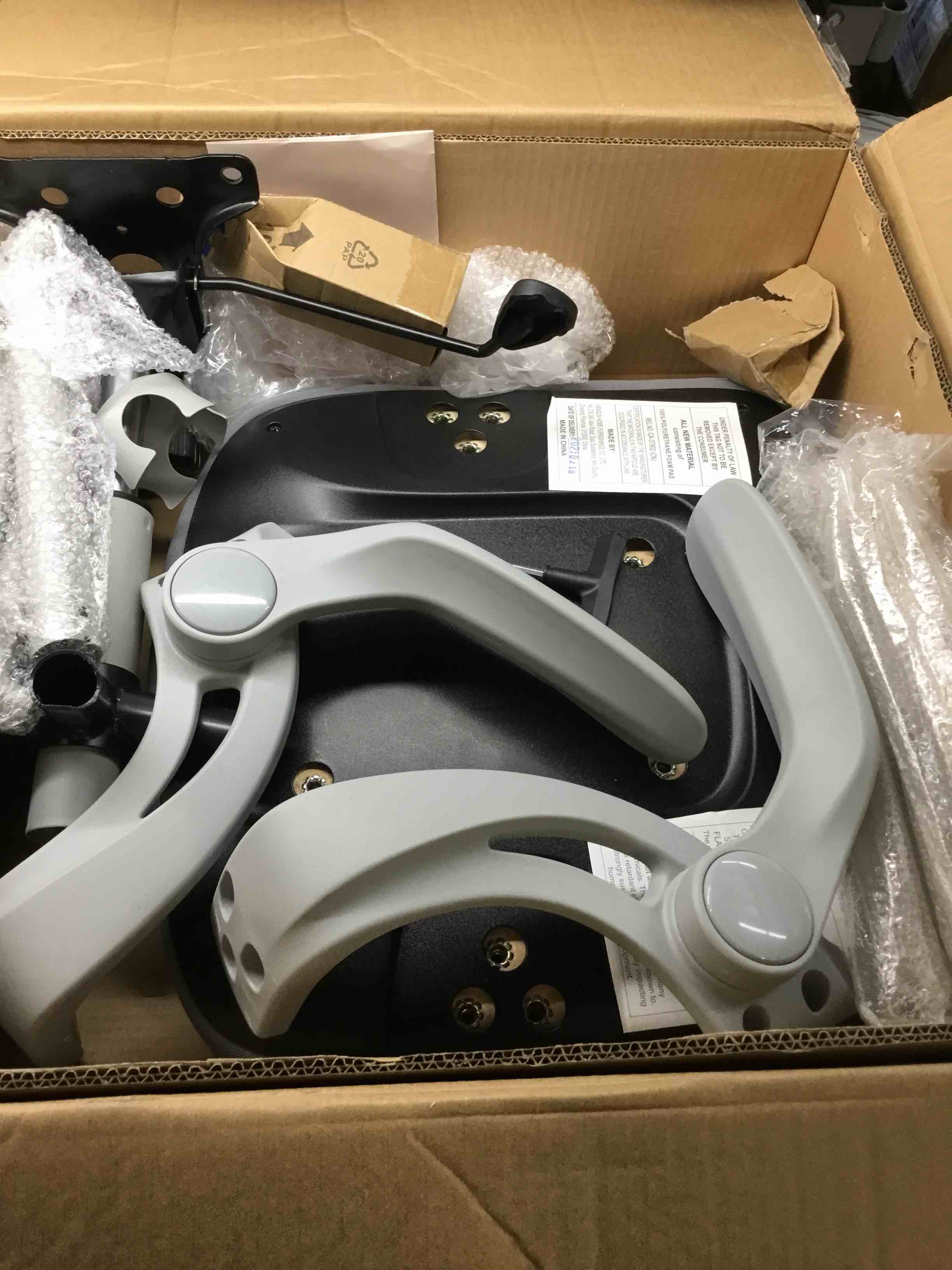 https://s3.amazonaws.com/lotting-images-prod/bidfta/YEL5170278_1708532001278.jpeg