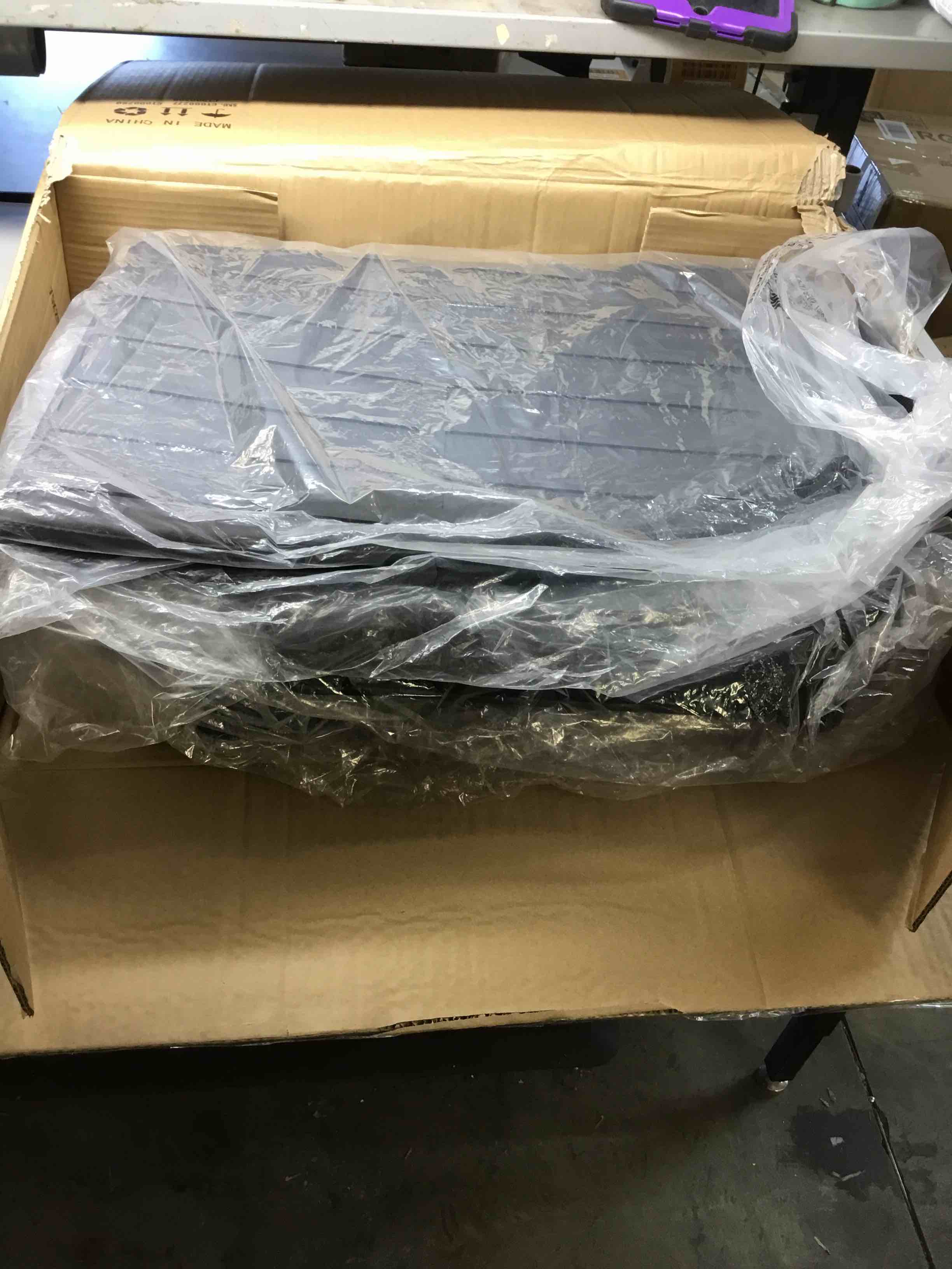 https://s3.amazonaws.com/lotting-images-prod/bidfta/YEL5170279_1708532419140.jpeg