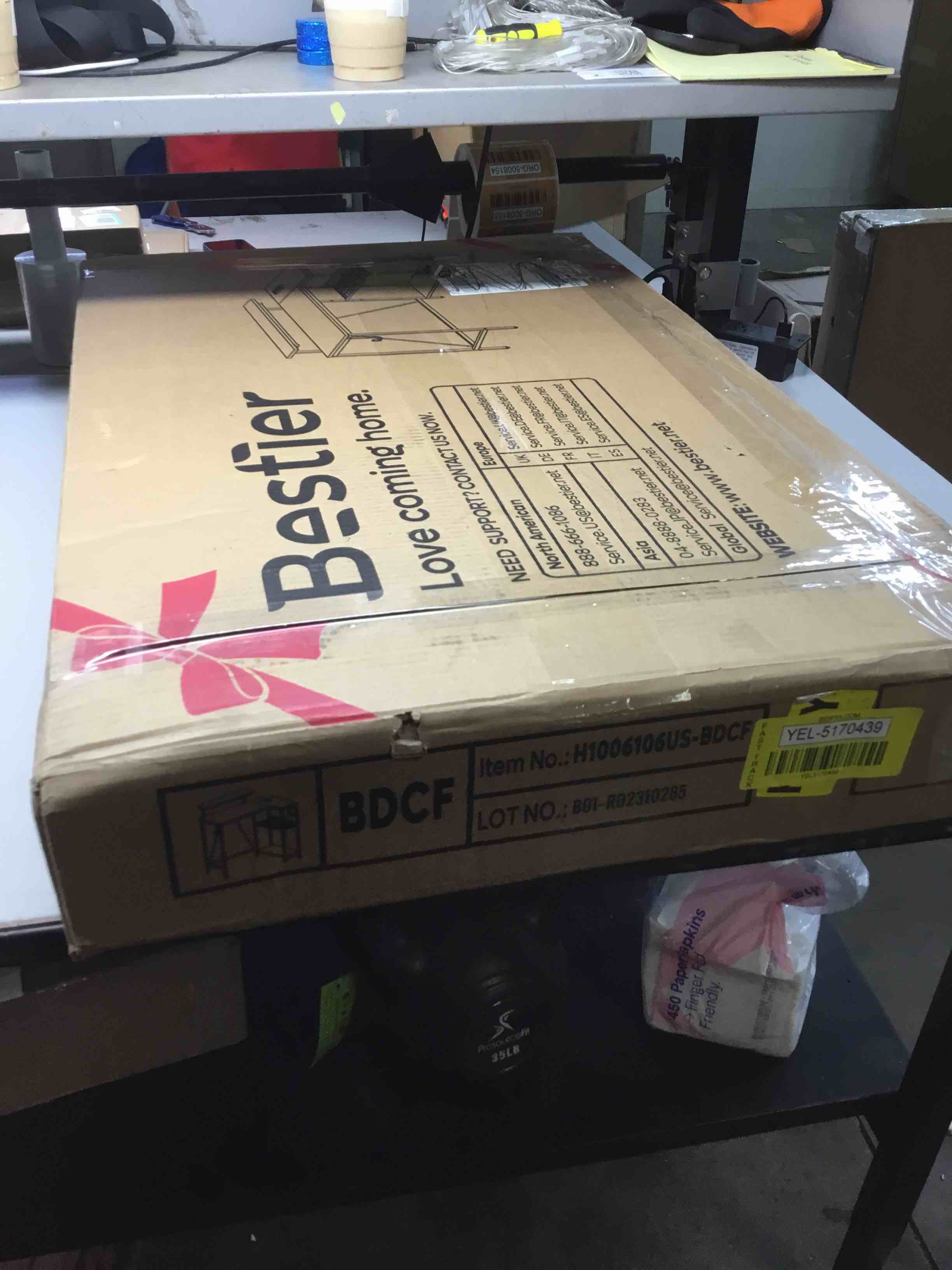 https://s3.amazonaws.com/lotting-images-prod/bidfta/YEL5170439_1709831308675.jpeg