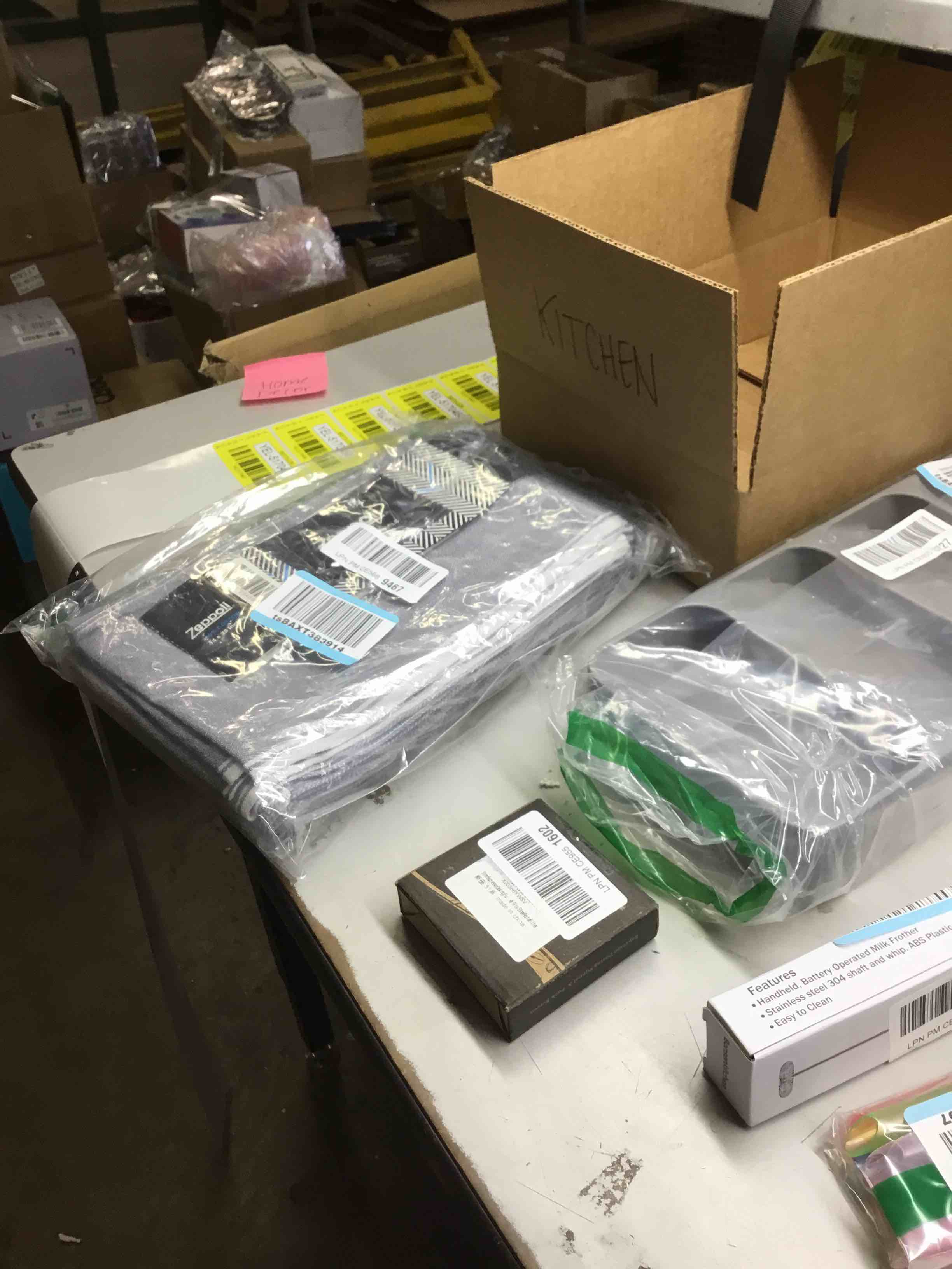 https://s3.amazonaws.com/lotting-images-prod/bidfta/YEL5170457_1709840262247.jpeg