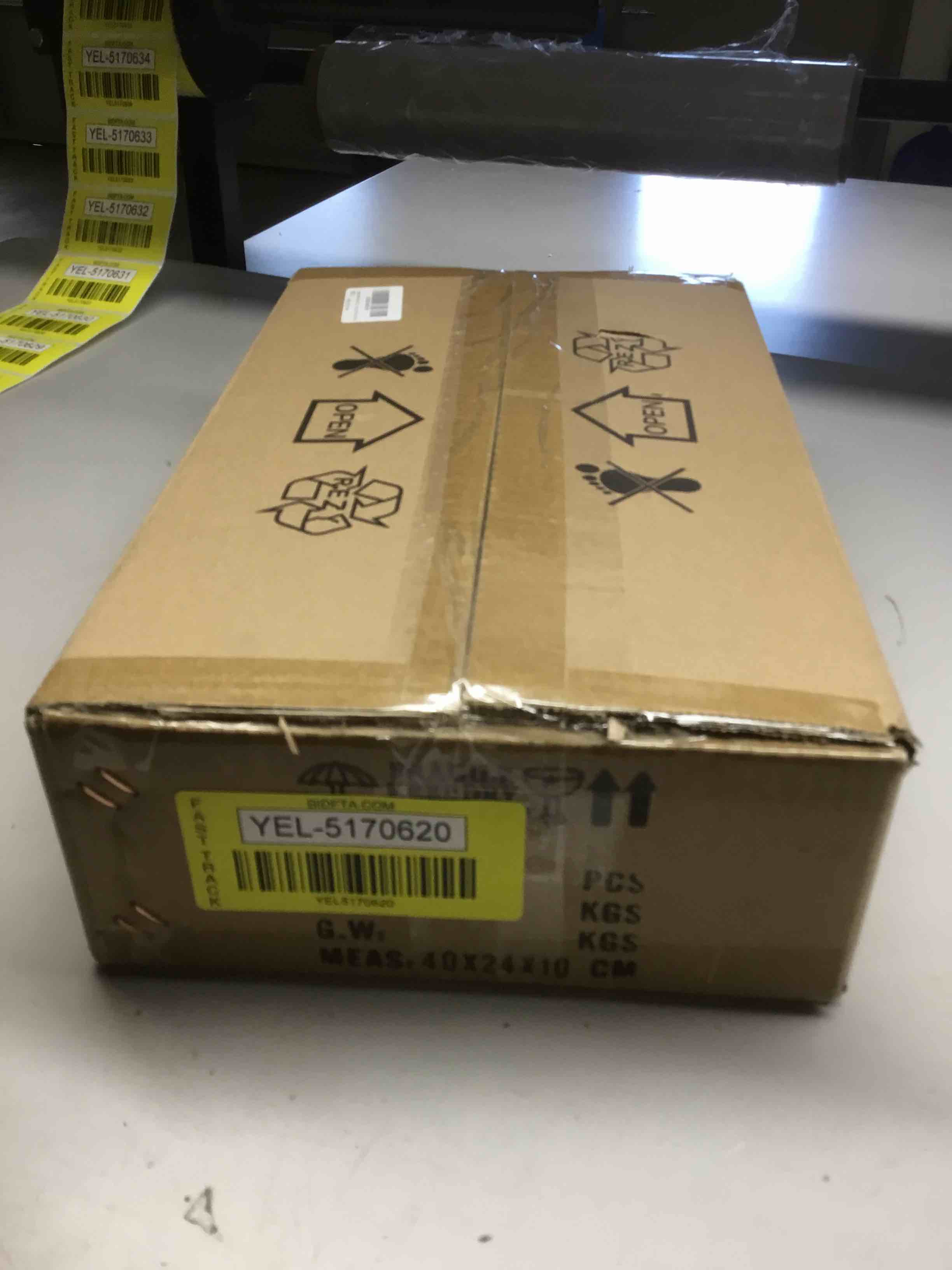 https://s3.amazonaws.com/lotting-images-prod/bidfta/YEL5170620_1710863450861.jpeg