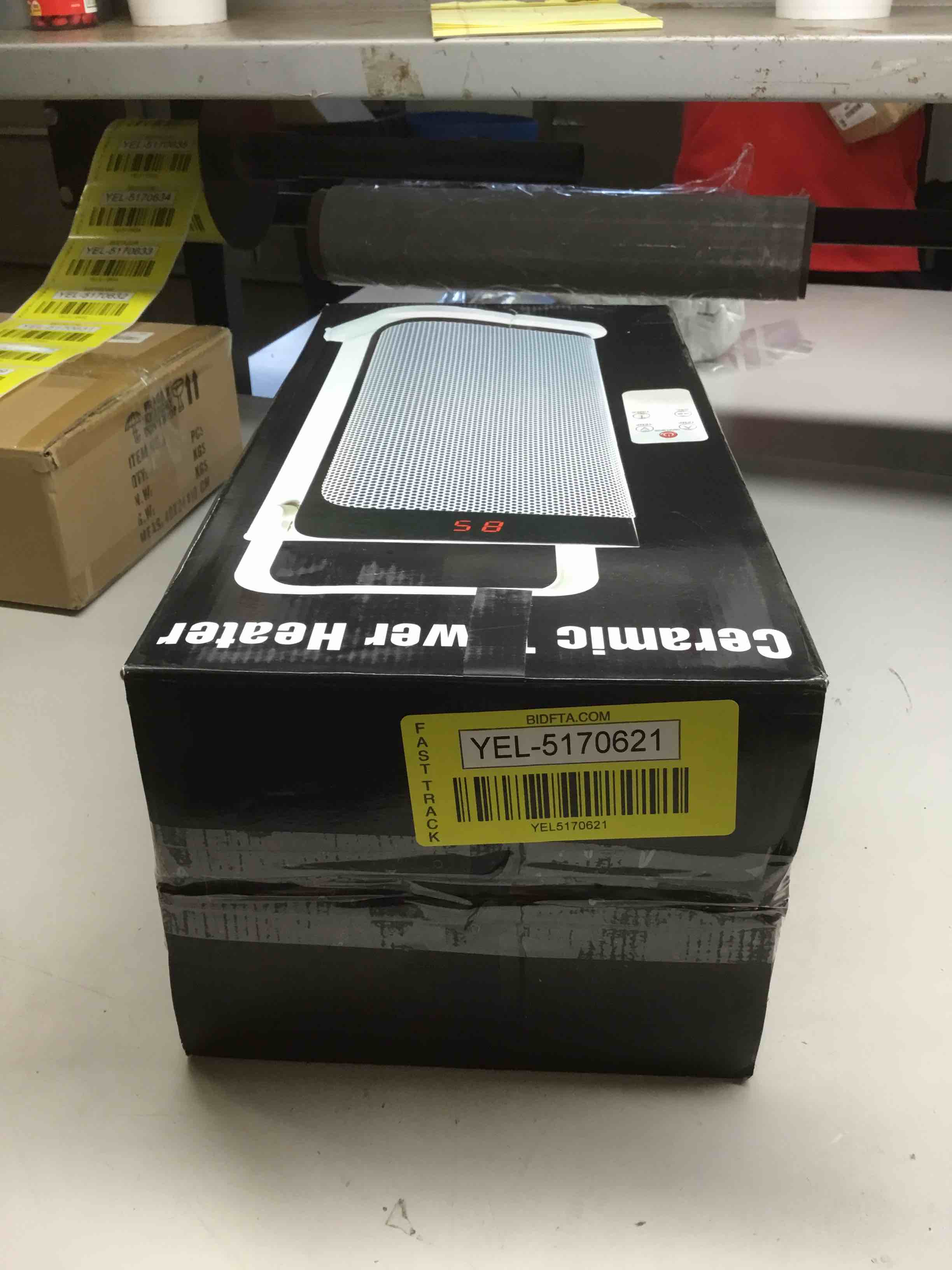 https://s3.amazonaws.com/lotting-images-prod/bidfta/YEL5170621_1710863686510.jpeg