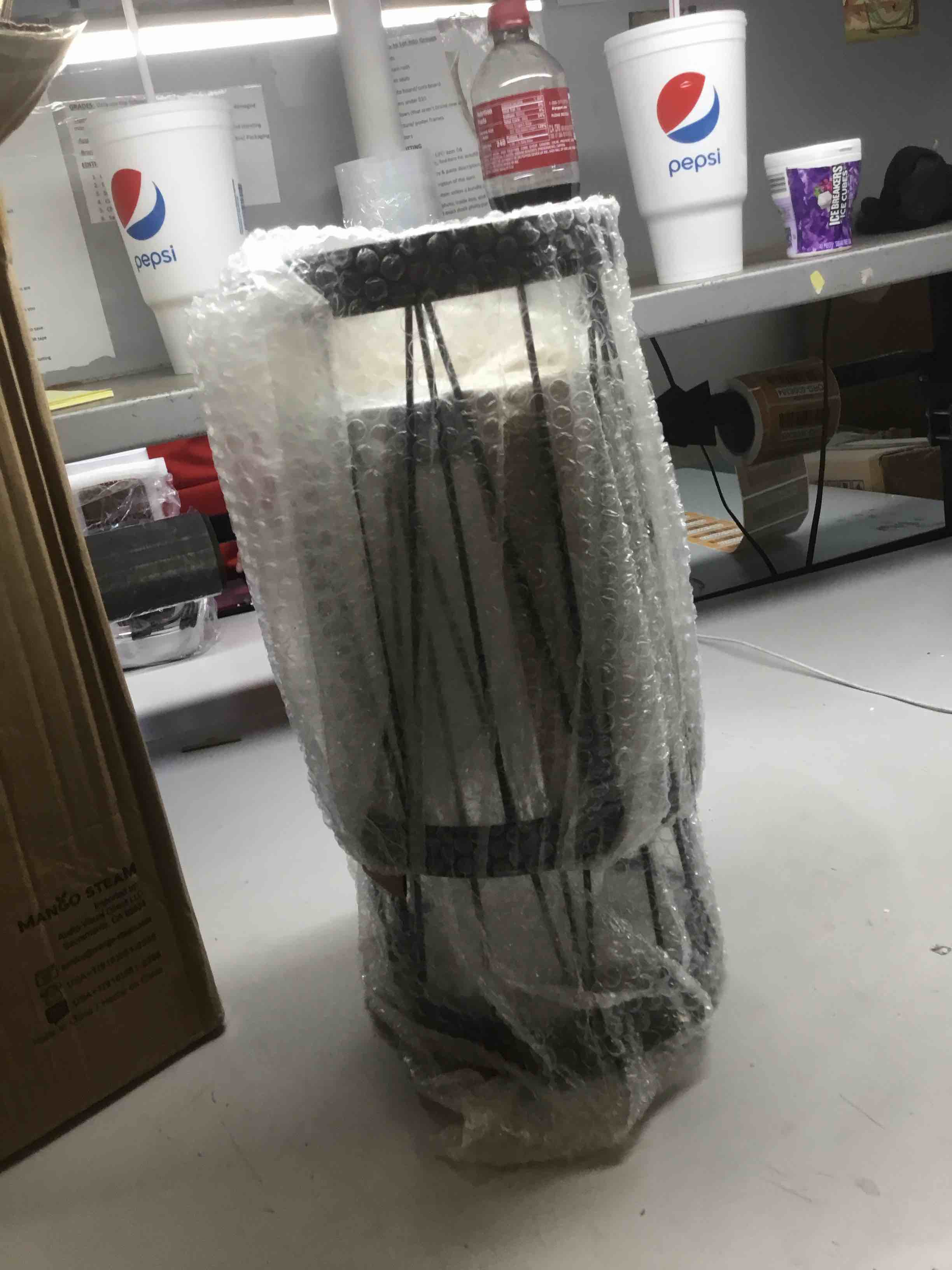 https://s3.amazonaws.com/lotting-images-prod/bidfta/YEL5170659_1710875723334.jpeg
