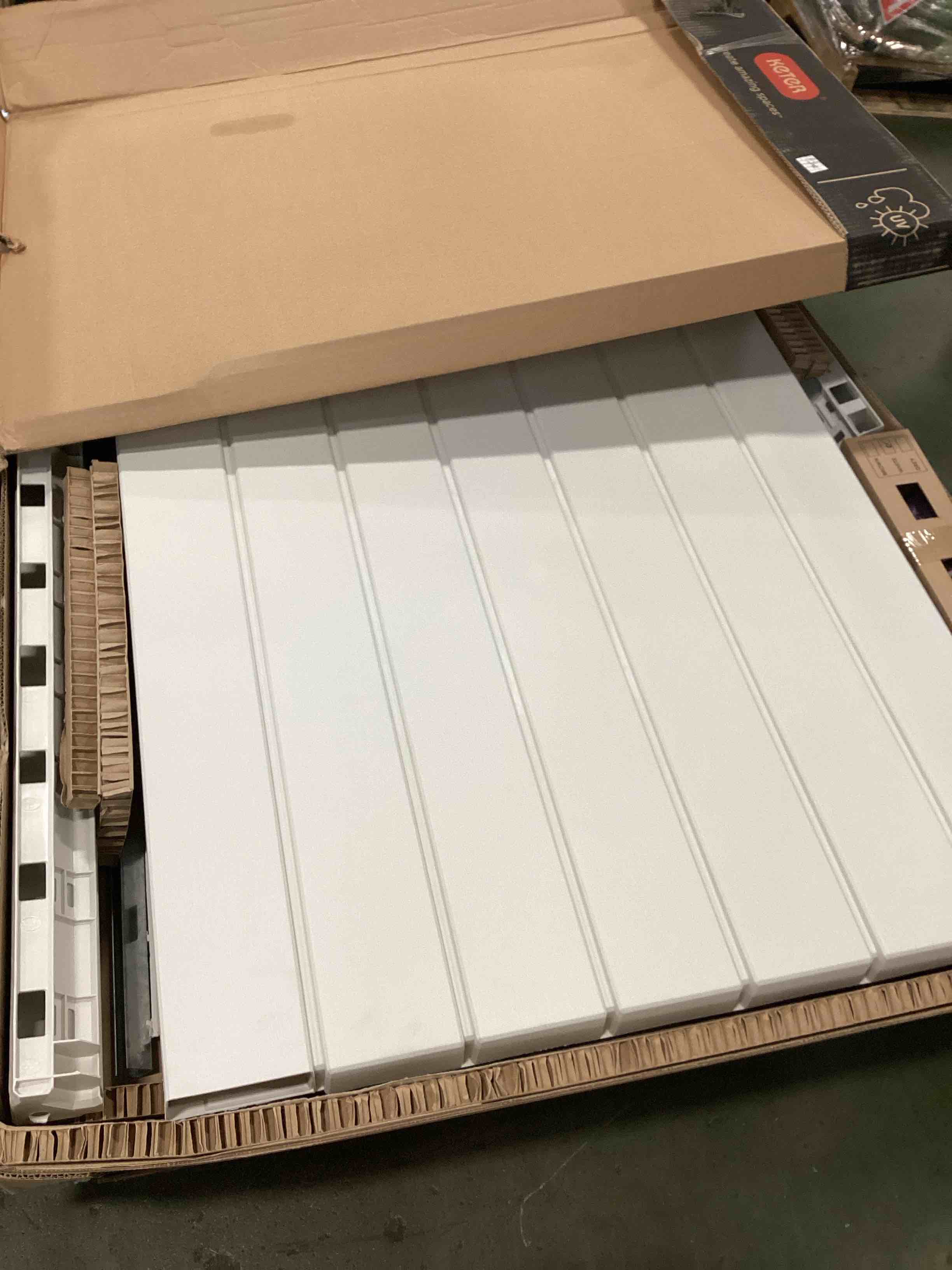 https://s3.amazonaws.com/lotting-images-prod/bidfta/YEL5172908_1723036747229.jpeg