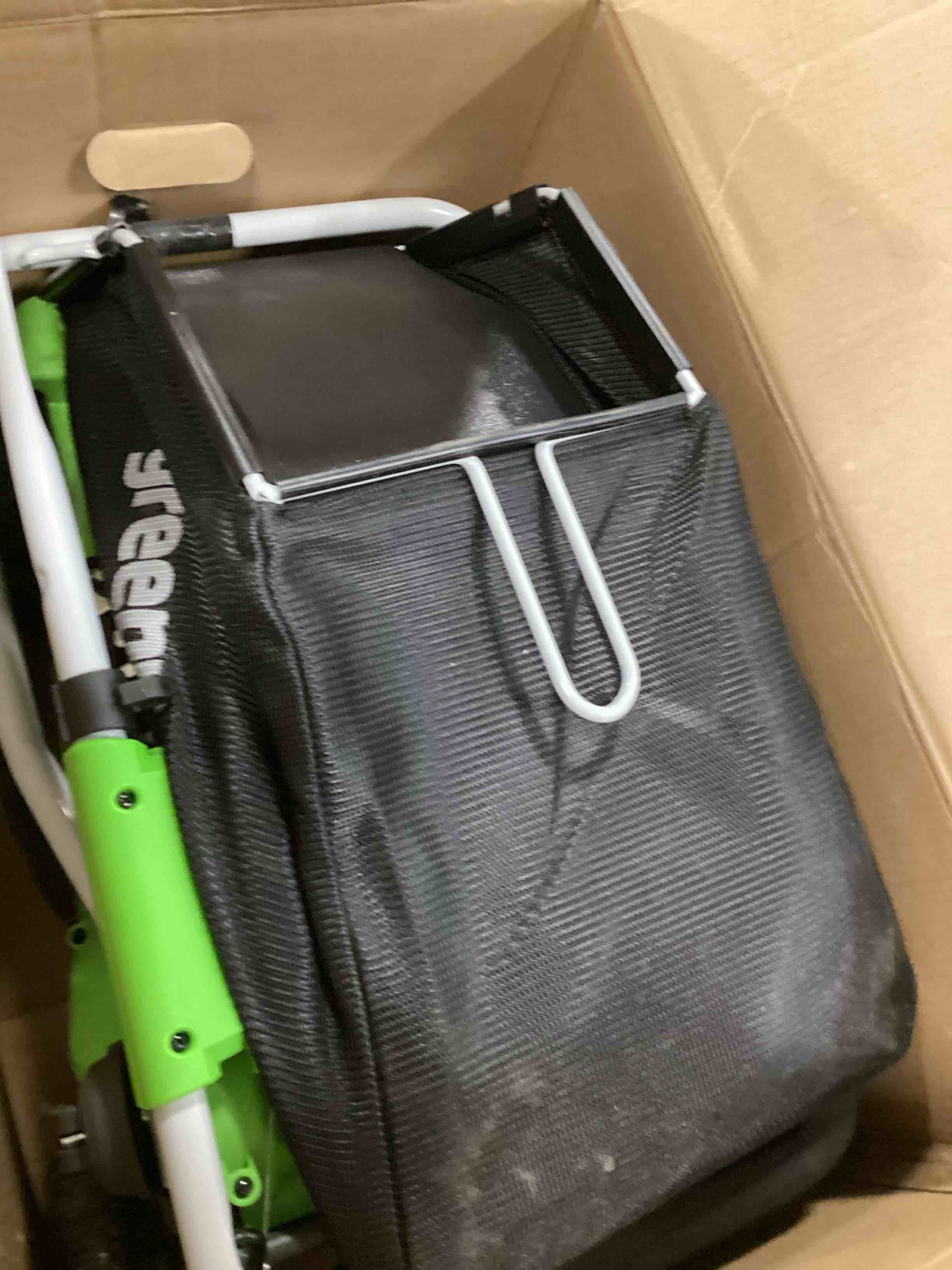 https://s3.amazonaws.com/lotting-images-prod/bidfta/YEL5172934_1723041080675.jpeg