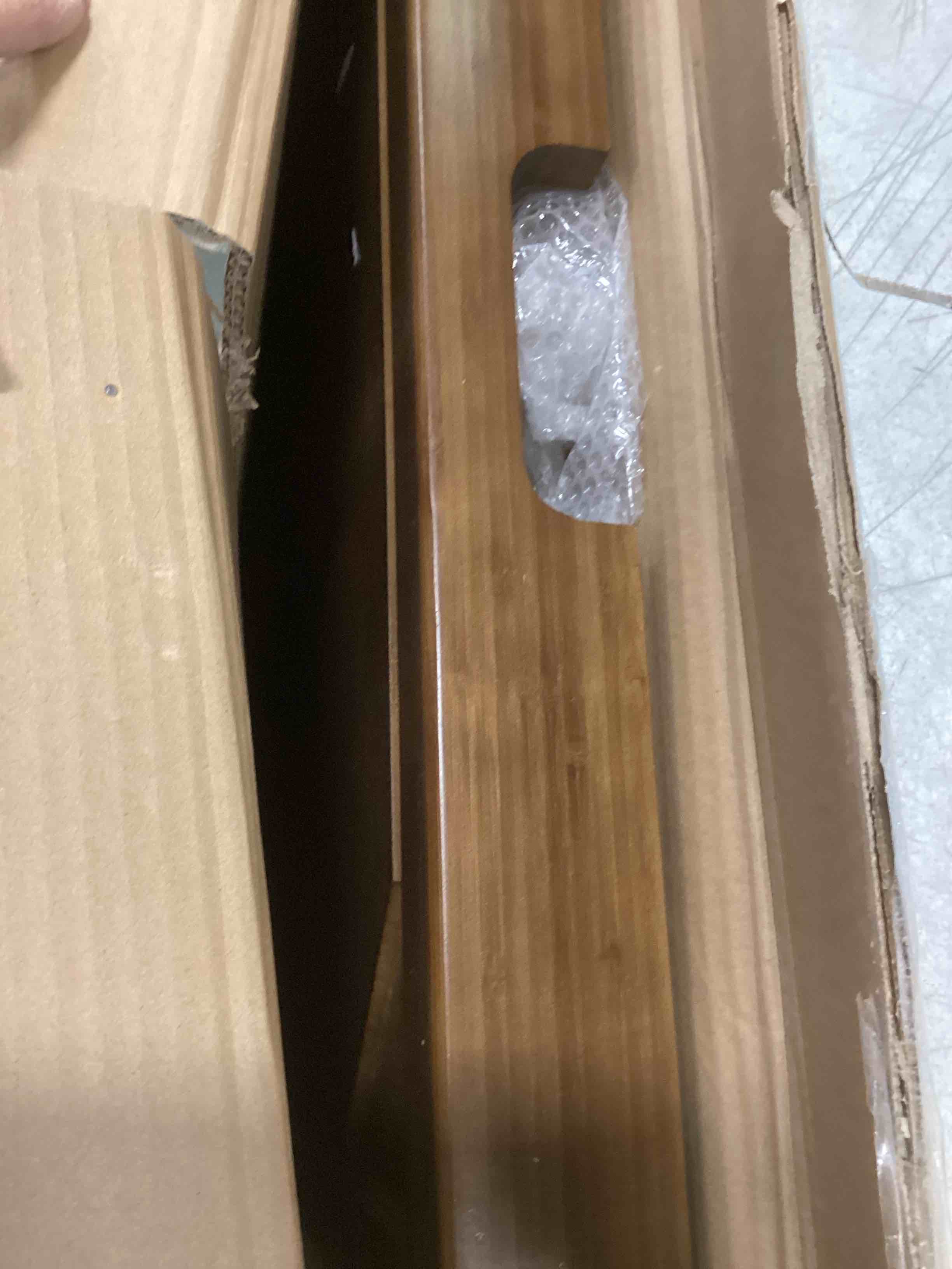 https://s3.amazonaws.com/lotting-images-prod/bidfta/YEL5180161_1705001353956.jpeg