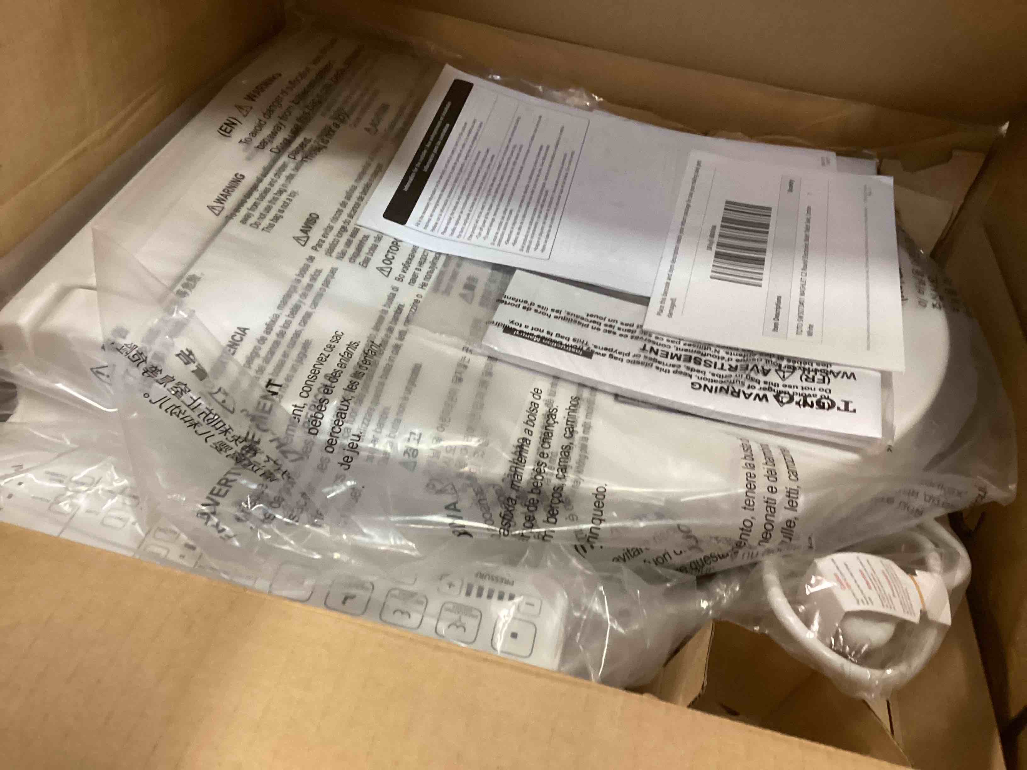 https://s3.amazonaws.com/lotting-images-prod/bidfta/YEL5181014_1705343049706.jpeg