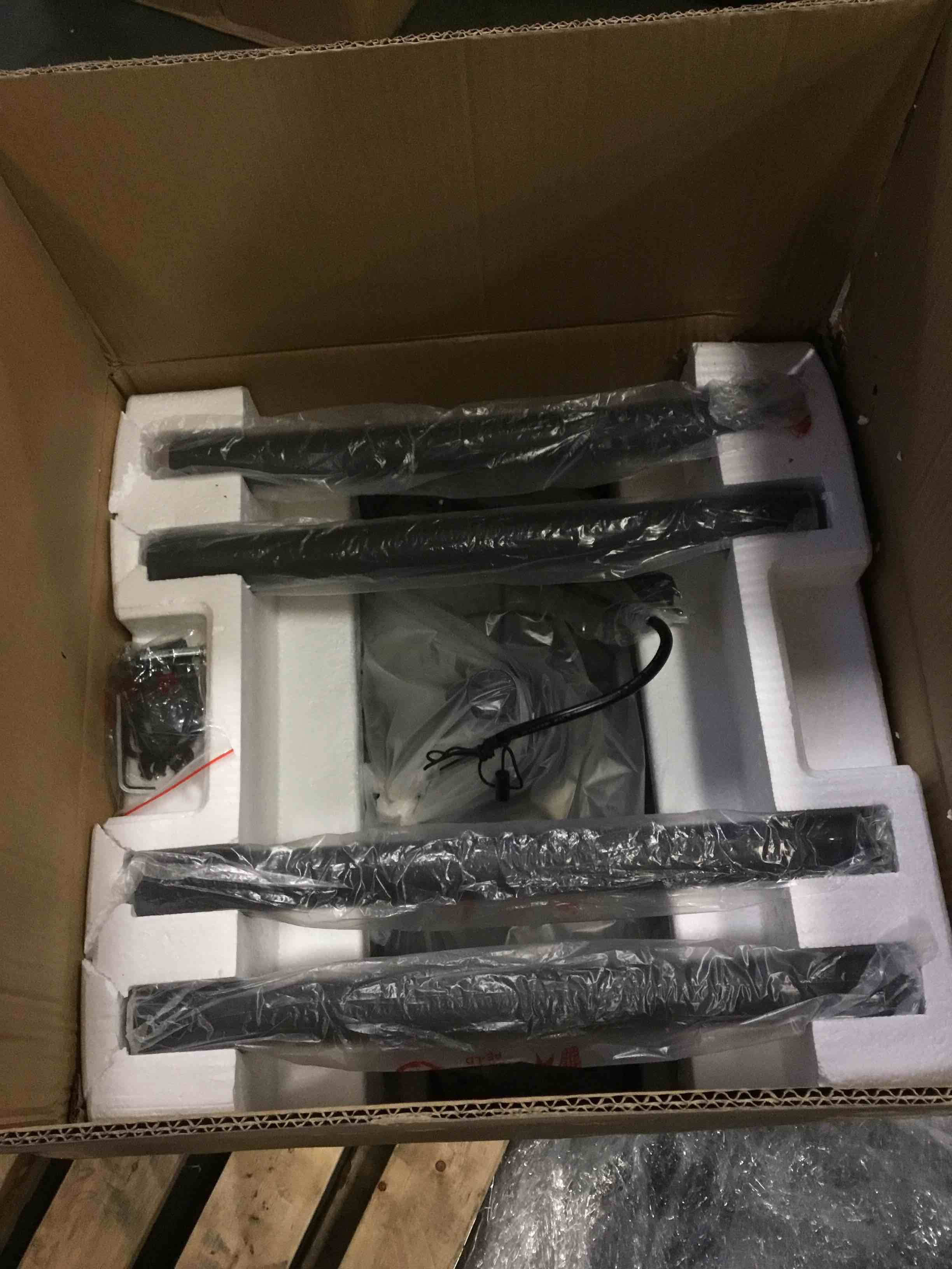 https://s3.amazonaws.com/lotting-images-prod/bidfta/YEL5182741_1706015309178.jpeg