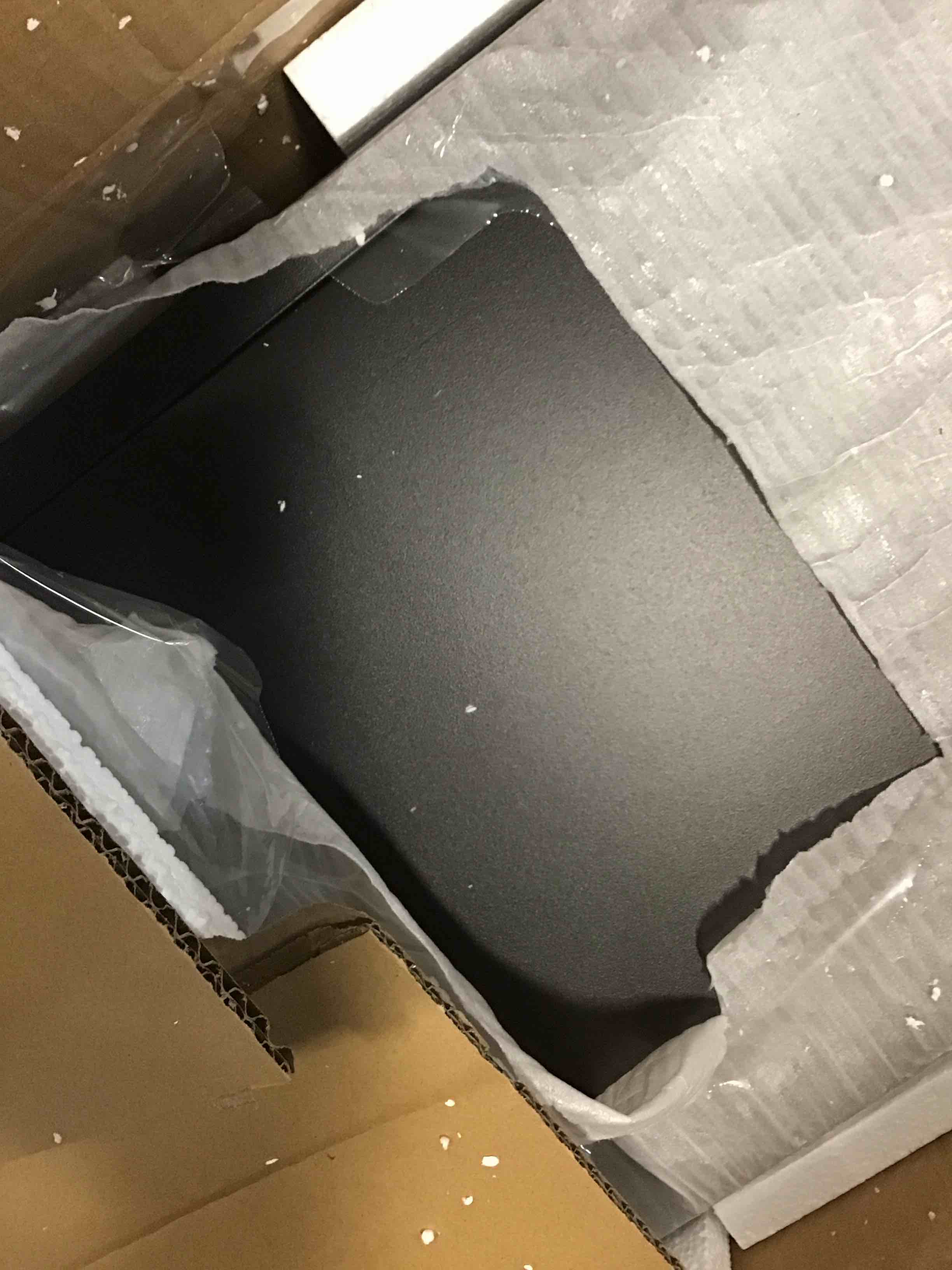 https://s3.amazonaws.com/lotting-images-prod/bidfta/YEL5183672_1704992424455.jpeg