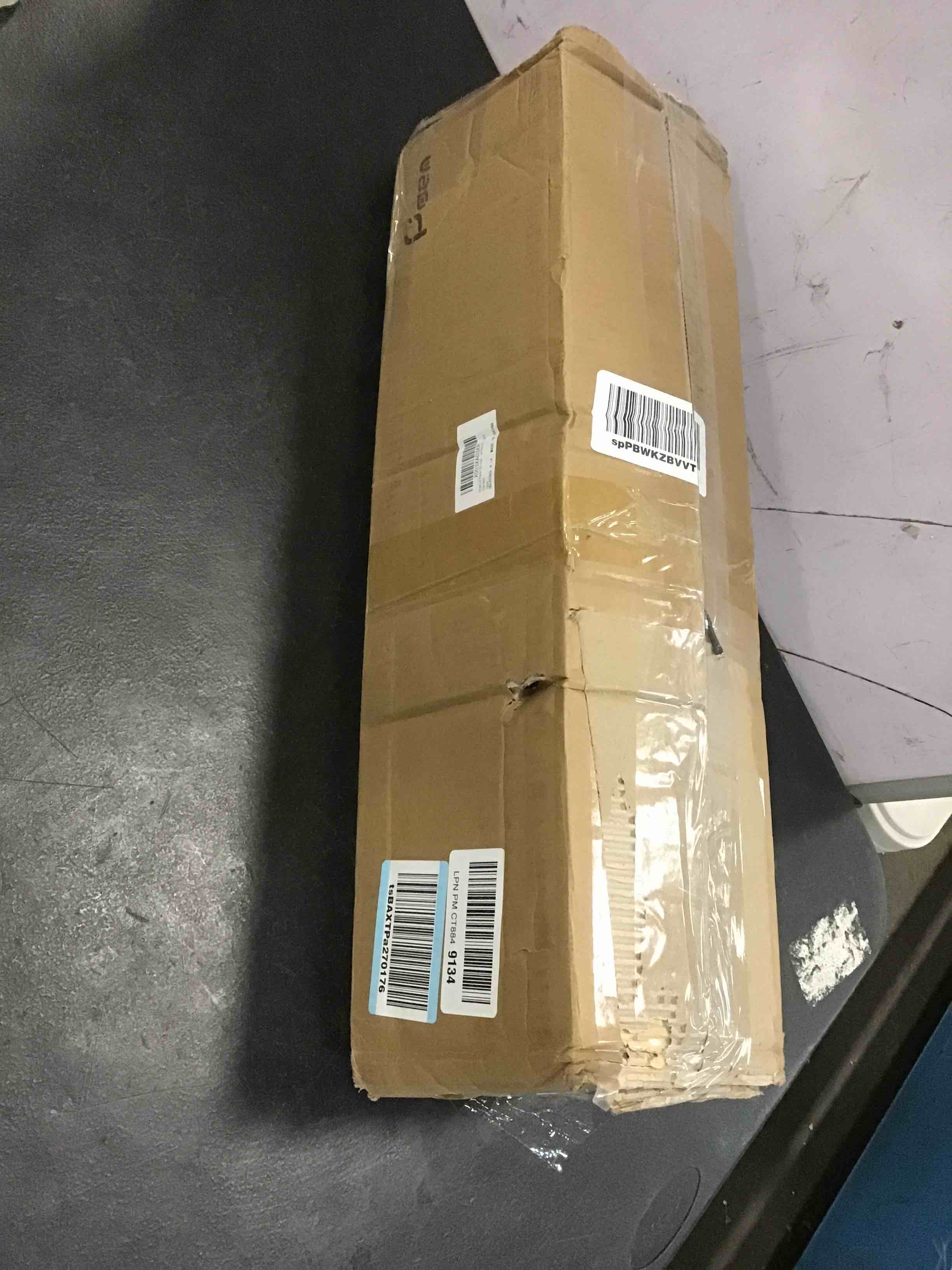 https://s3.amazonaws.com/lotting-images-prod/bidfta/YEL5184597_1704717519762.jpeg