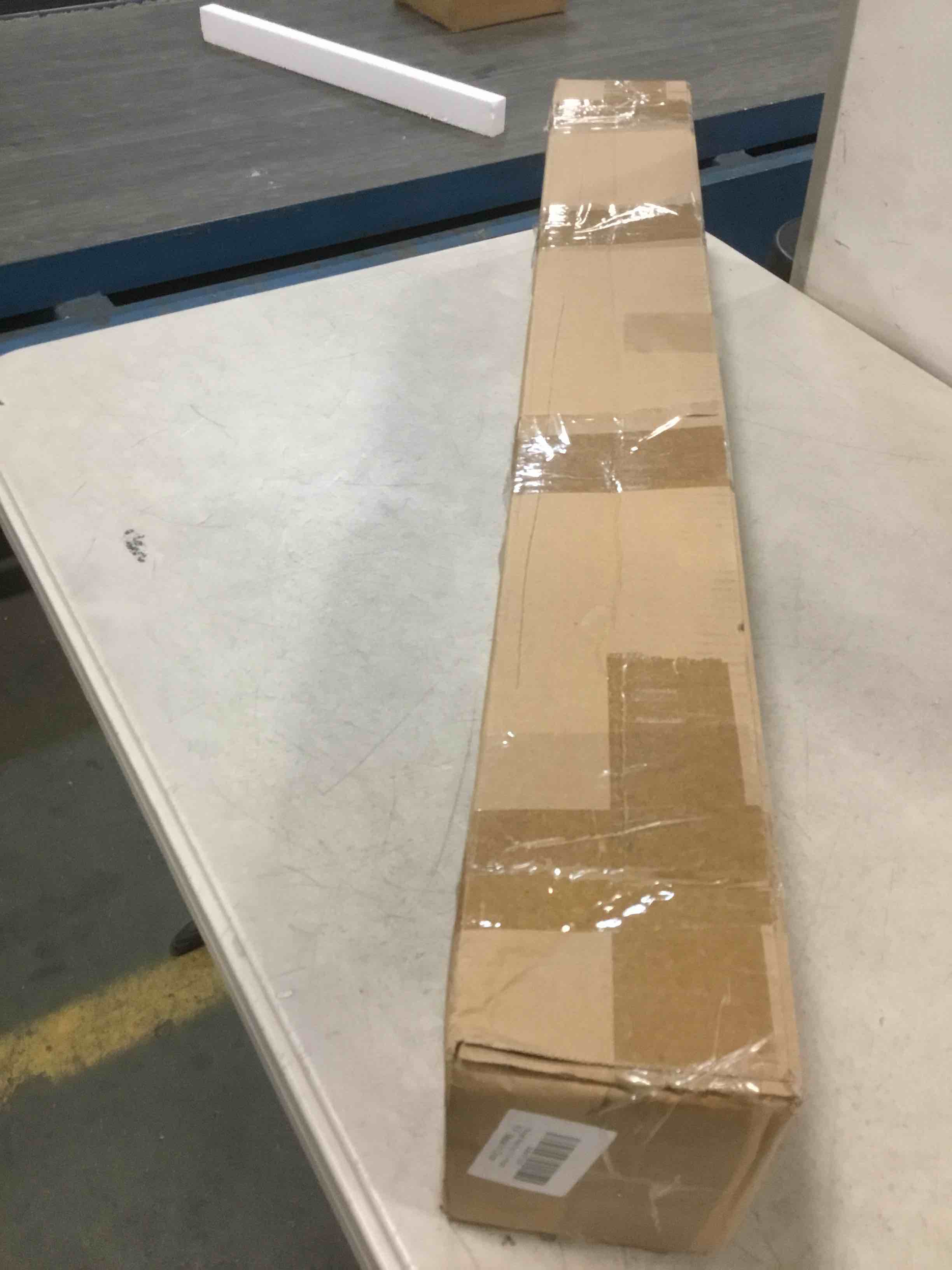 https://s3.amazonaws.com/lotting-images-prod/bidfta/YEL5184908_1704813699216.jpeg