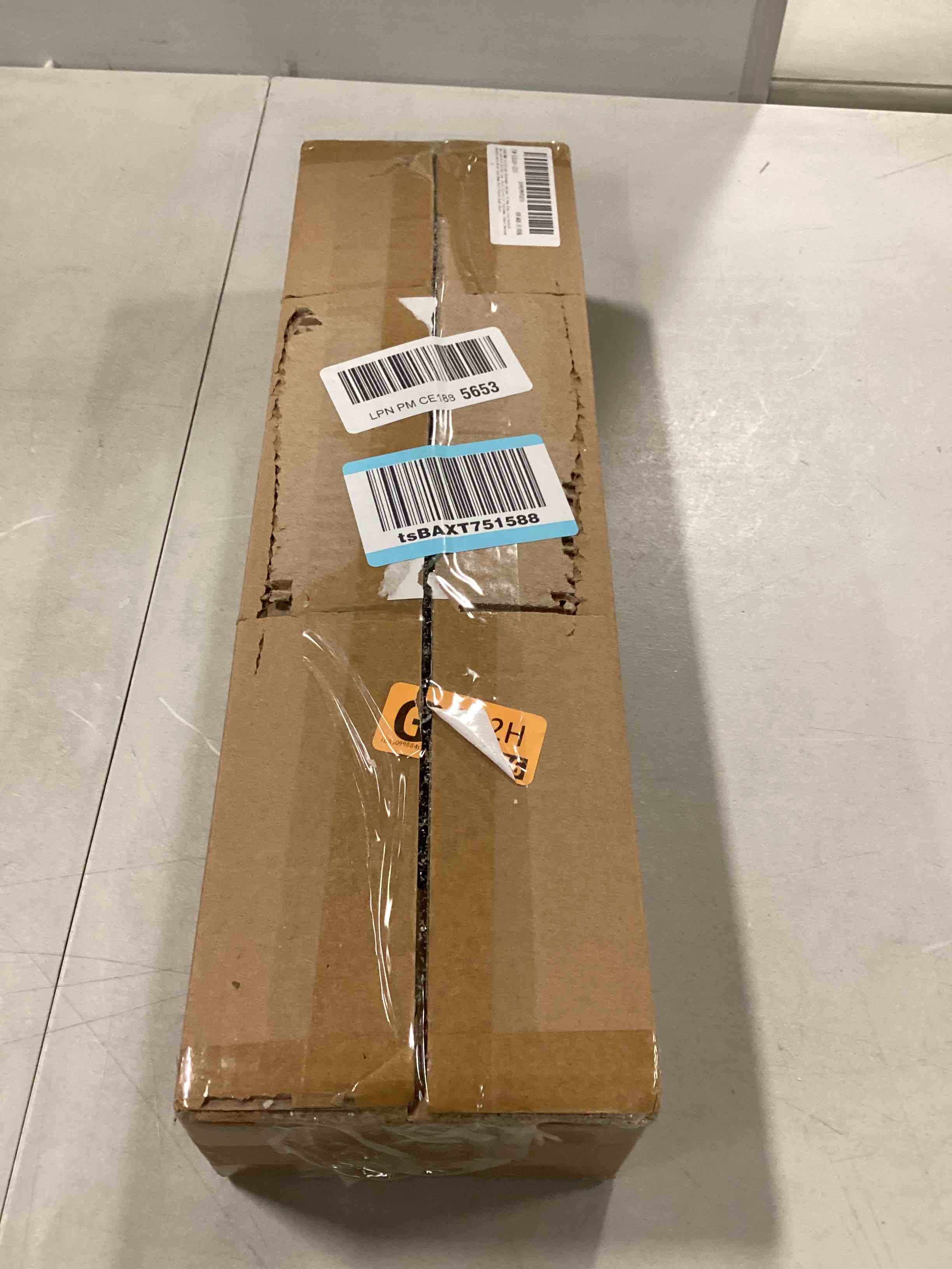 https://s3.amazonaws.com/lotting-images-prod/bidfta/YEL5186098_1704809153800.jpeg