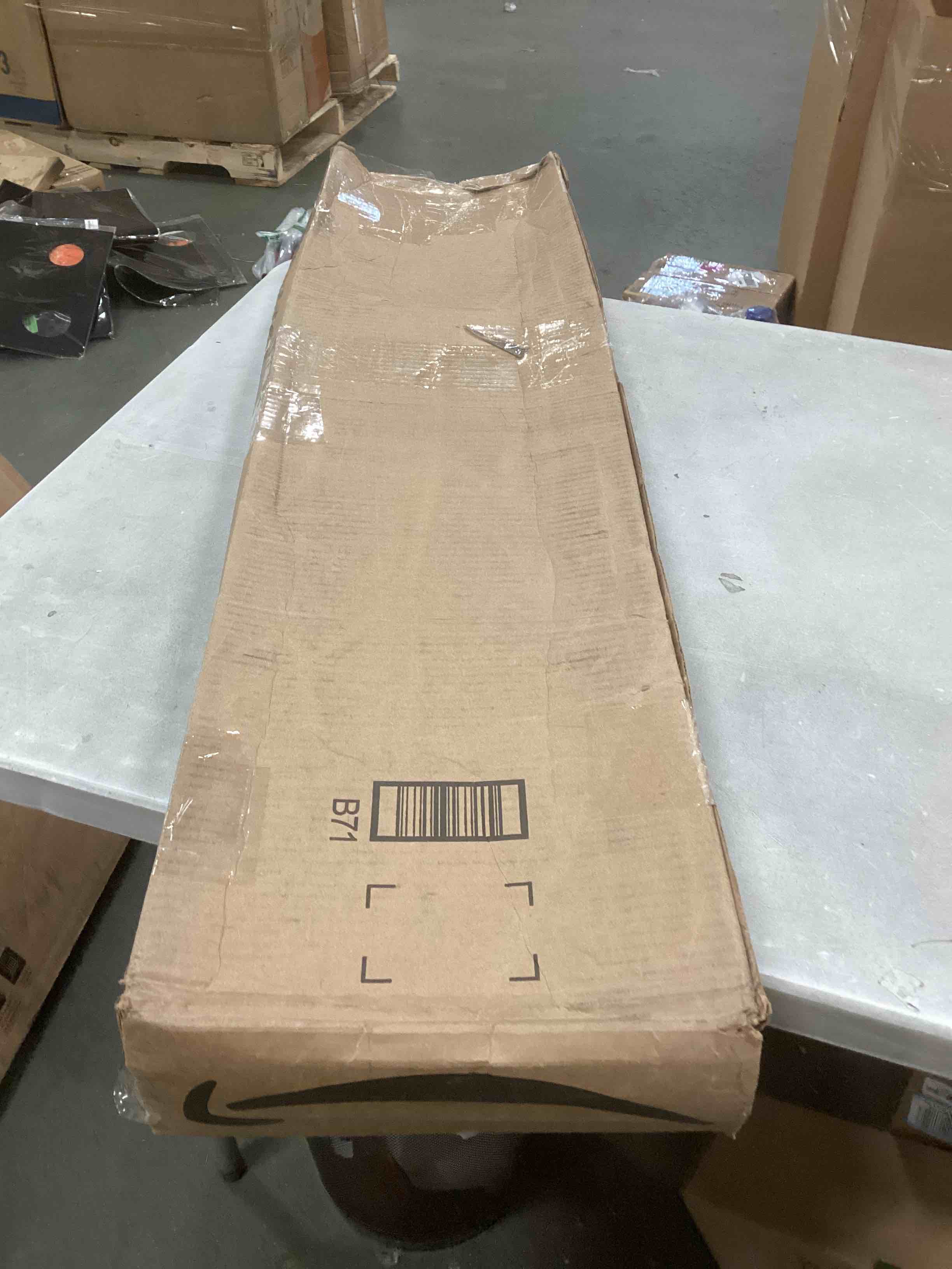 https://s3.amazonaws.com/lotting-images-prod/bidfta/YEL5186918_1705089677911.jpeg