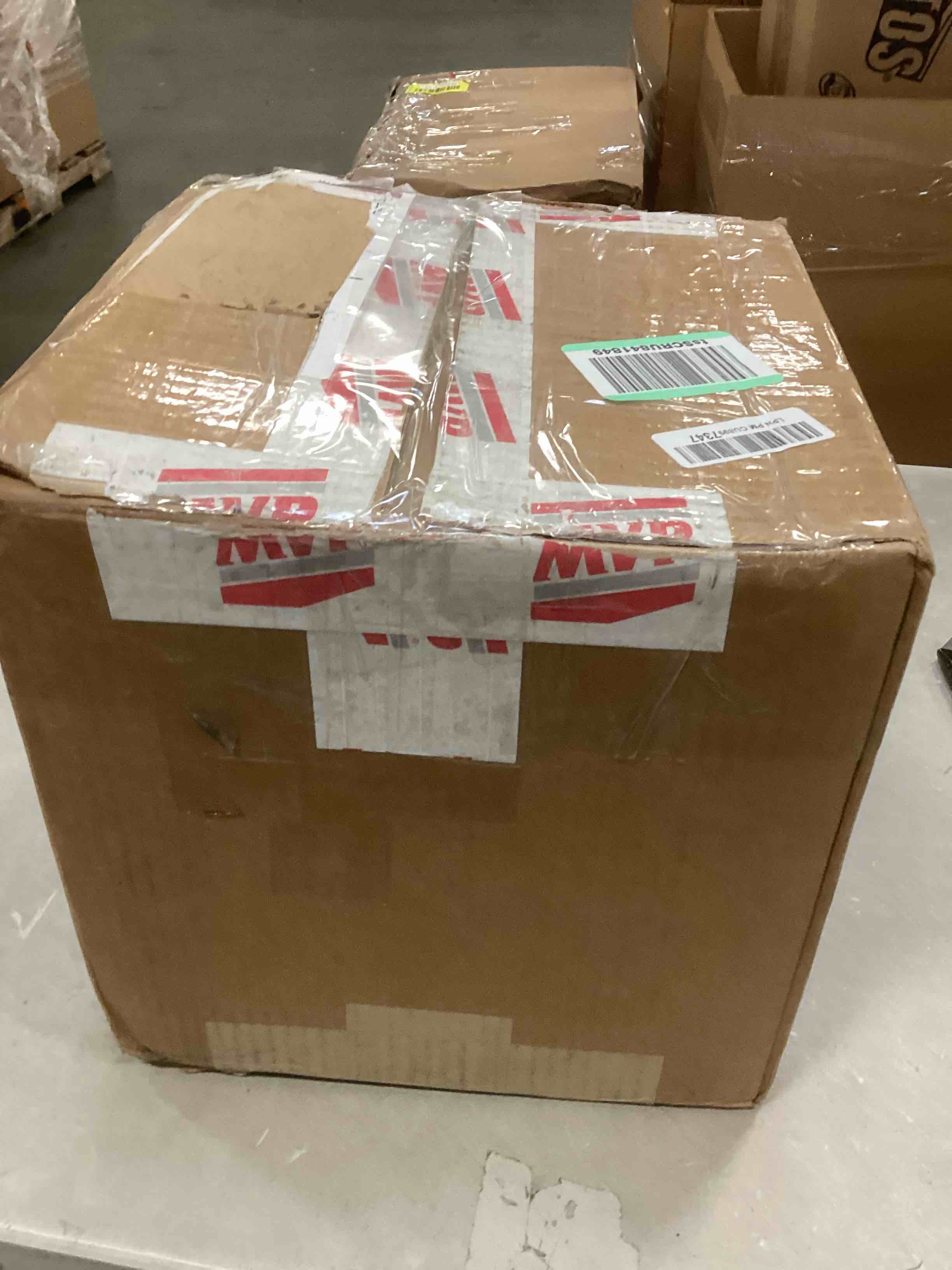 https://s3.amazonaws.com/lotting-images-prod/bidfta/YEL5186937_1705092475261.jpeg