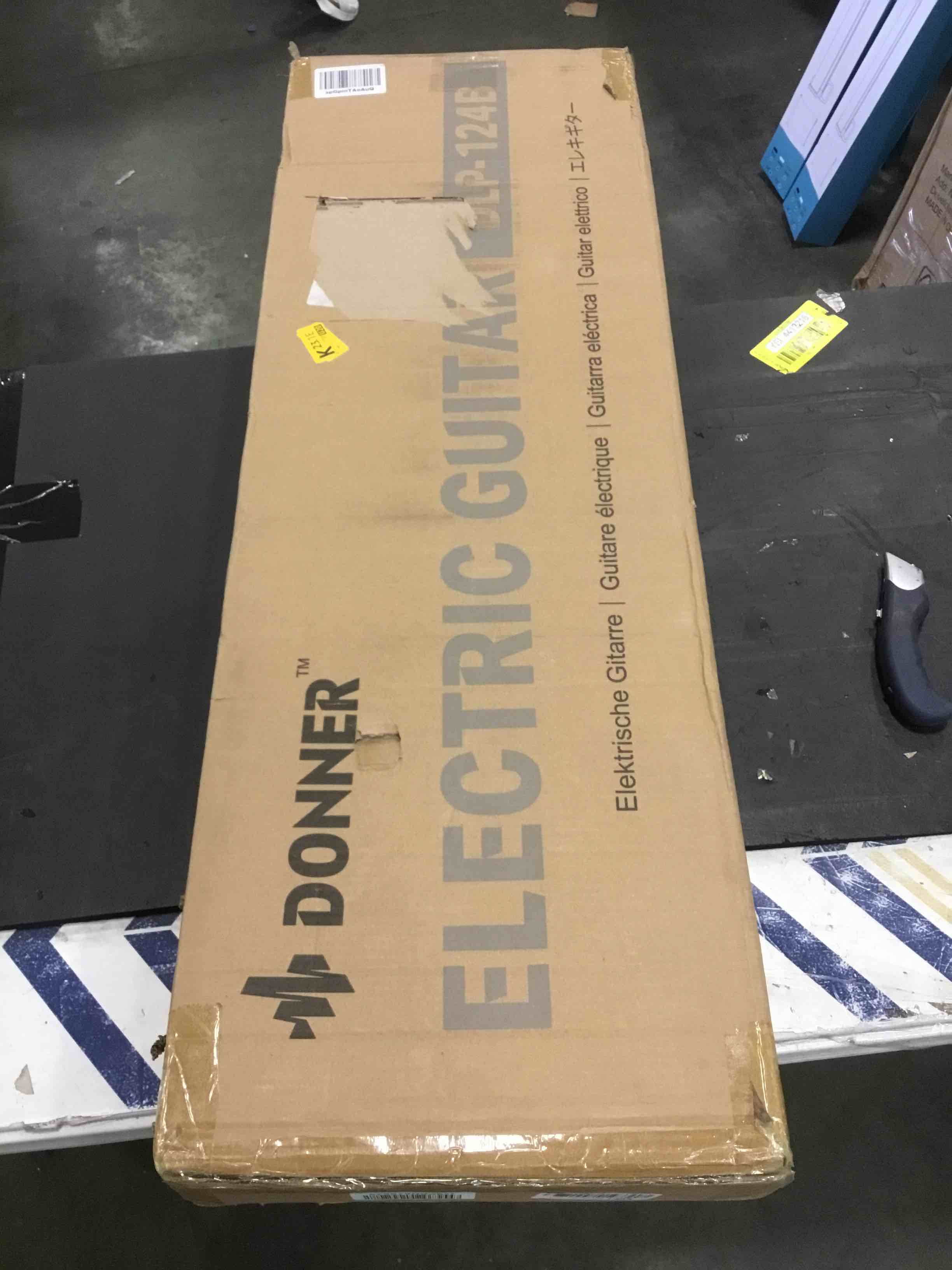 https://s3.amazonaws.com/lotting-images-prod/bidfta/YEL5187201_1705343725752.jpeg