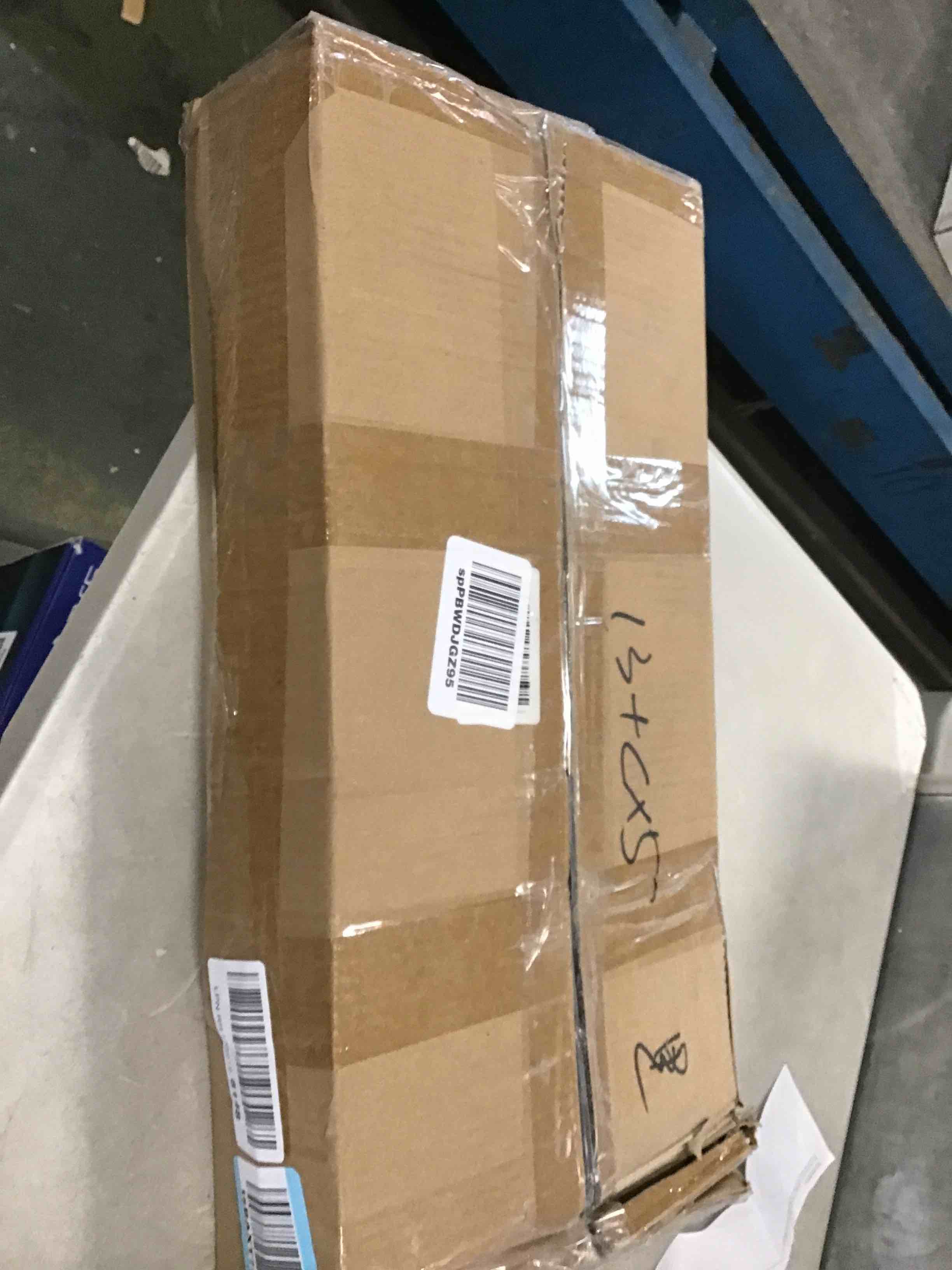 https://s3.amazonaws.com/lotting-images-prod/bidfta/YEL5188669_1705336851831.jpeg